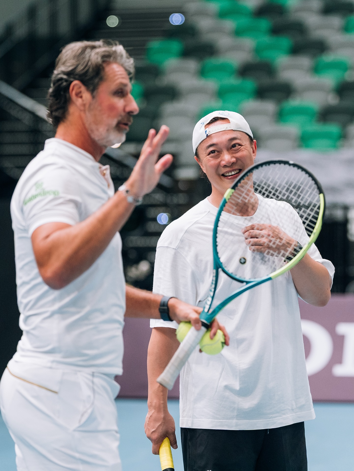 What a great pleasure to meet these two gents in person, and even getting a chance to hit with them both!!!
Had soooo much fun indeed!!
And, the amazing tips from the greatest coach @patrickmouratoglou will benefit my playing for years to come.
A big “thank you” to @hkctatennis and @u.t.s_tour for this kind opportunity and support! 😎🤩🎾❤️