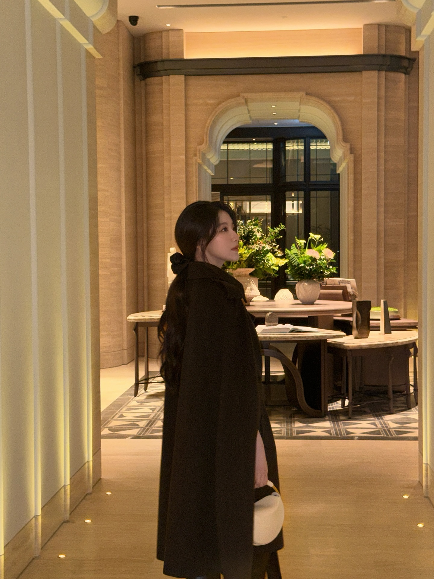 @burberry 

🌃🍾📸