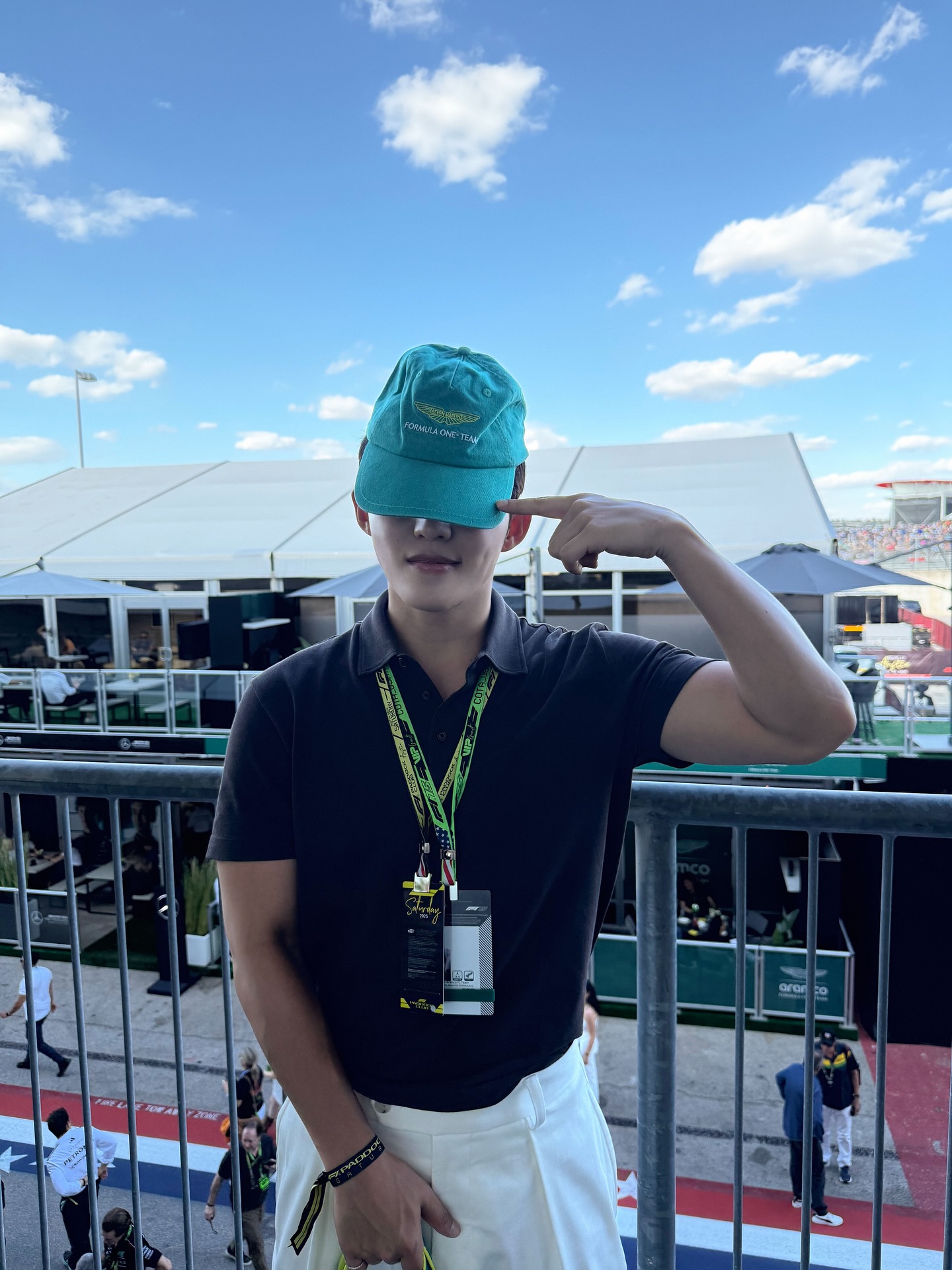 🏎️🏎️

@boss
@astonmartinf1