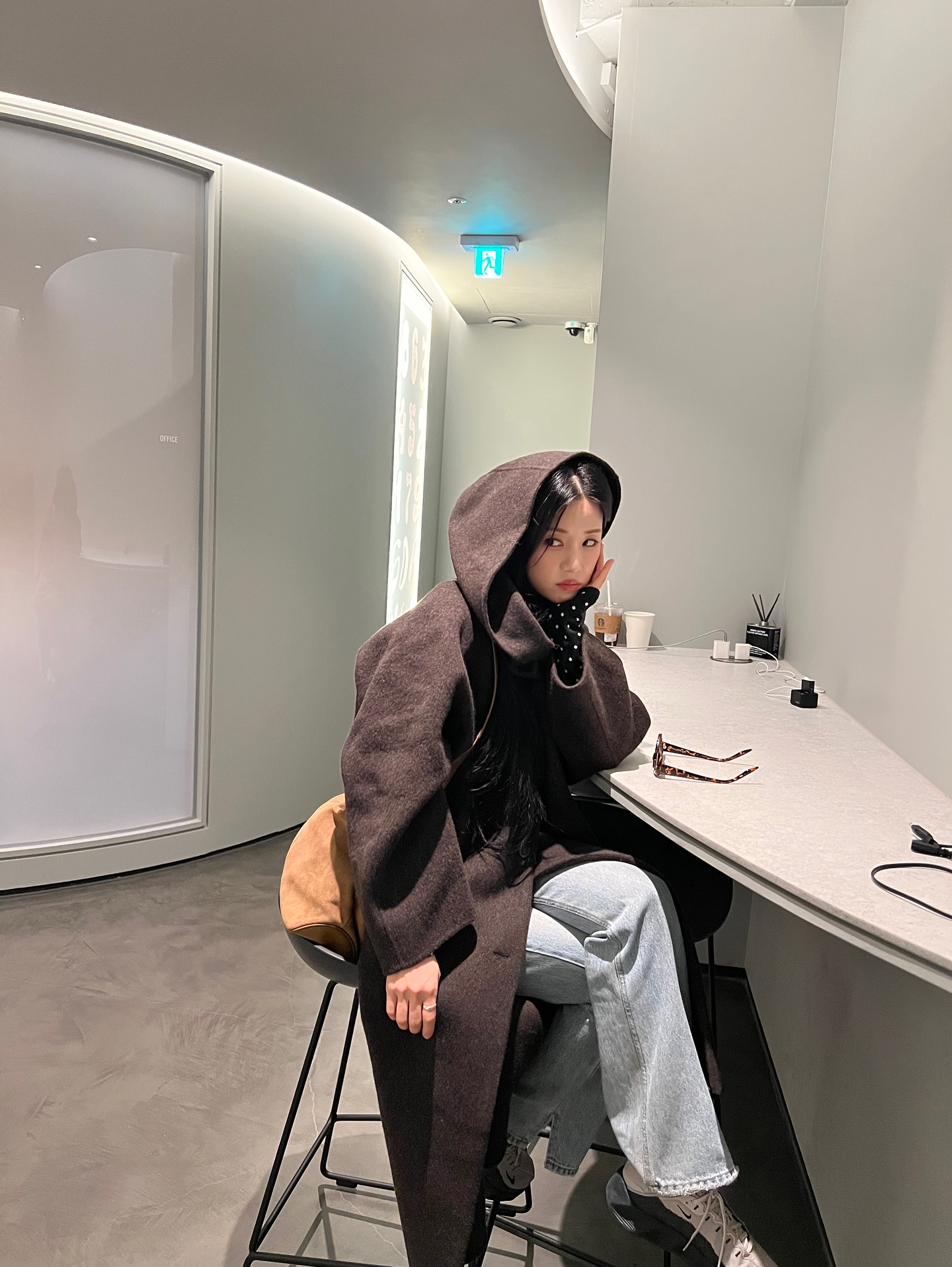 날씨가 너무 추워졌어요 다들 감기 조심!! 🎧　
@joygryson_official