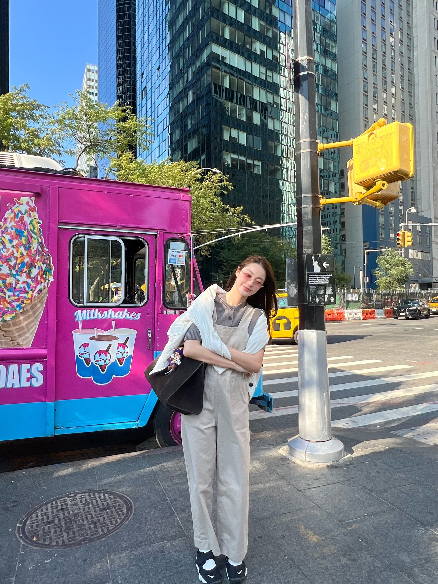 Love at first skyline.🗽✨ 

@cosstores 
#COSThailand