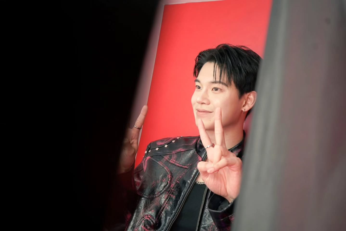 หนังจัดเต็มความมันส์สุดๆ  ยกให้เป็นหนังแห่งปีเลย เอไอมาสู่โลกจริงเป็นยังไง ต้องไปดู คุ้มค่างานภาพมากๆ
Tron: Ares ทรอน:แอรีส วันนี้ในโรงภาพยนตร์เท่านั้น และเต็มตายิ่งกว่าในระบบ IMAX
#TronAresTH #ทรอนแอรีส @disneystudiosth @majorgroup