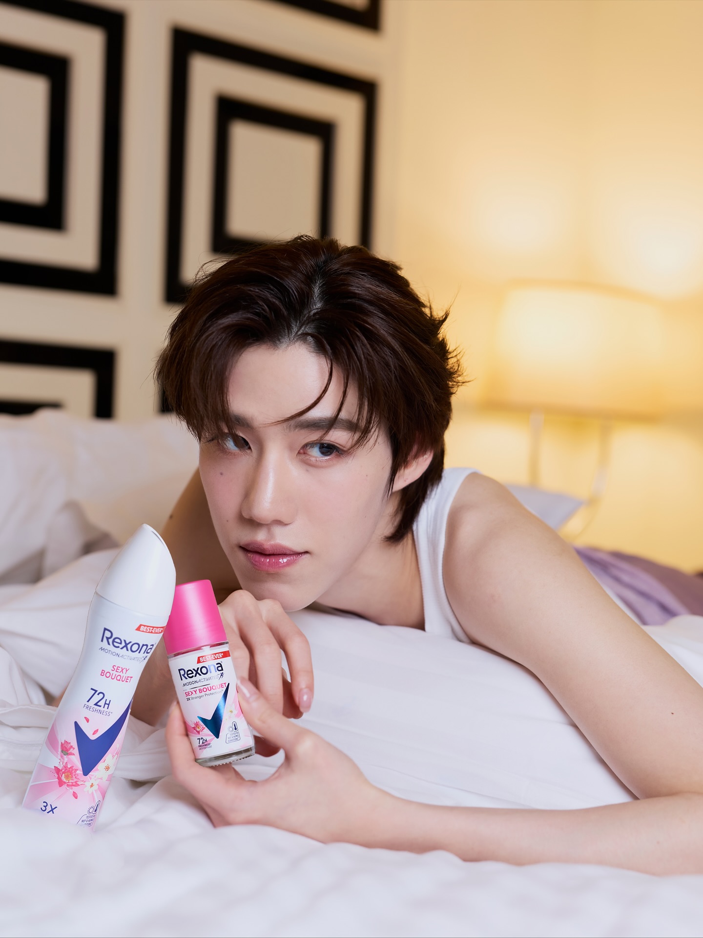 Boo! 👻 Too glam to spook 🪄 Halloween ไหน ใต้วงแขนก็ไม่หลอน ✨

ด้วยผลิตภัณฑ์จาก Rexona เพื่อความหอมเฟรชแบบขีดสุดในทุกมูฟ มีให้เลือกทั้งแบบสเปรย์และโรลออน
🩷 Berry Glow กลิ่นหอมเบอร์รี่ระดับ World Class
💐 Sexy Bouquet กลิ่นหอมดอกไม้เซกซี่ มีเสน่ห์ น่าหลงใหล
ปกป้องทั้งกลิ่นและลดเหงื่อได้นานถึง 72 ชั่วโมง มั่นใจตลอดวัน

ไม่ต้องรอแล้วไปตามกันได้เลยวันนี้ !

#RexonaThailand #RexonaxPPKrit