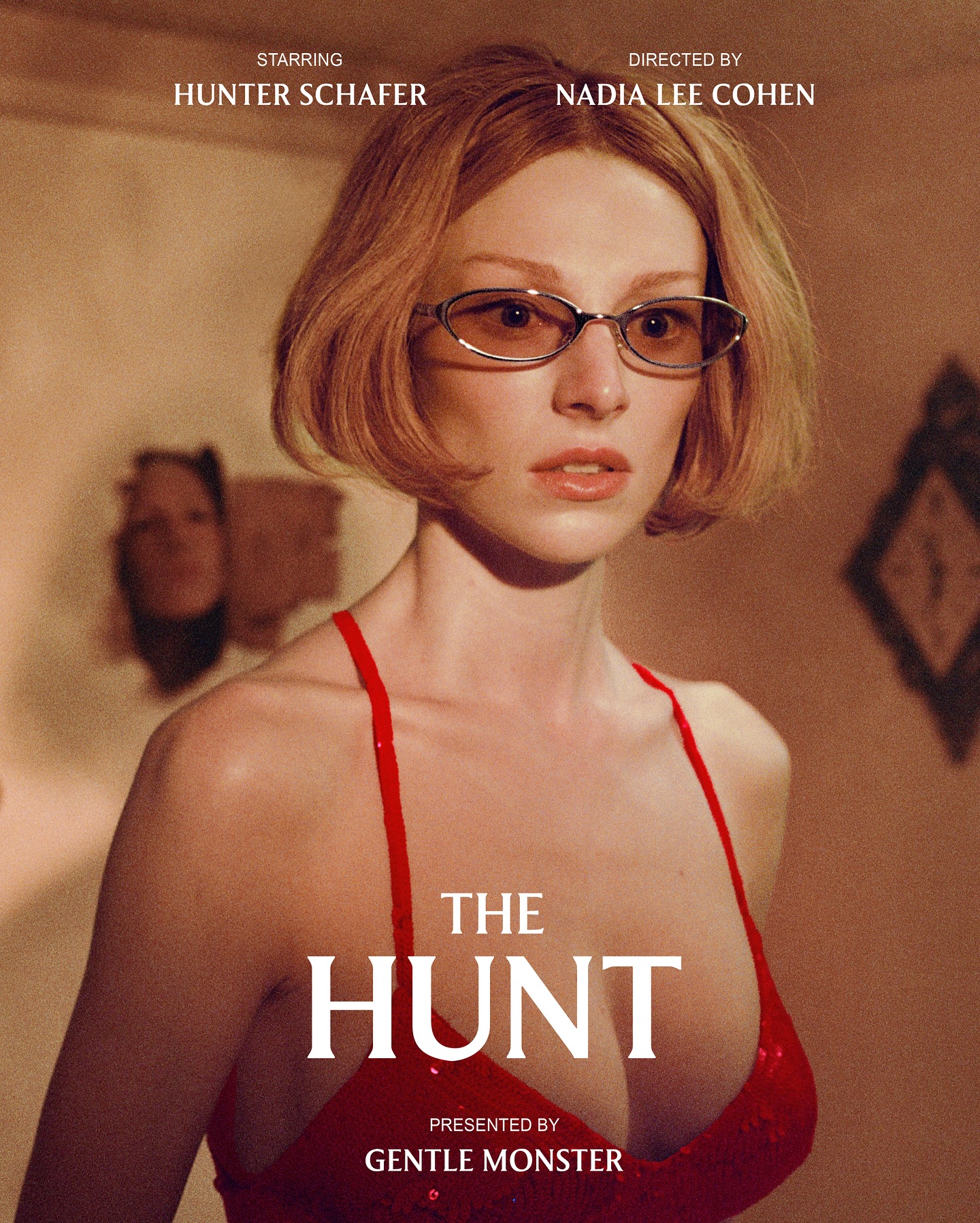 Gentle Monster unveils its 2025 Fall Collection with THE HUNT, a one-minute film starring Hunter Schafer, directed by Nadia Lee Cohen.
⠀
Watch the full film on 10.29
⠀
2025 Fall Collection launching on gentlemonster.com and in stores worldwide:
US, Canada 11.06
Other Regions 11.07