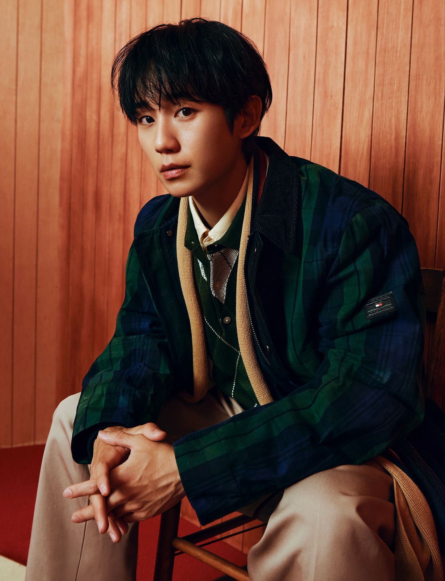 A timeless barn jacket and effortless preppy layers, @holyhaein has the winter uniform perfected.