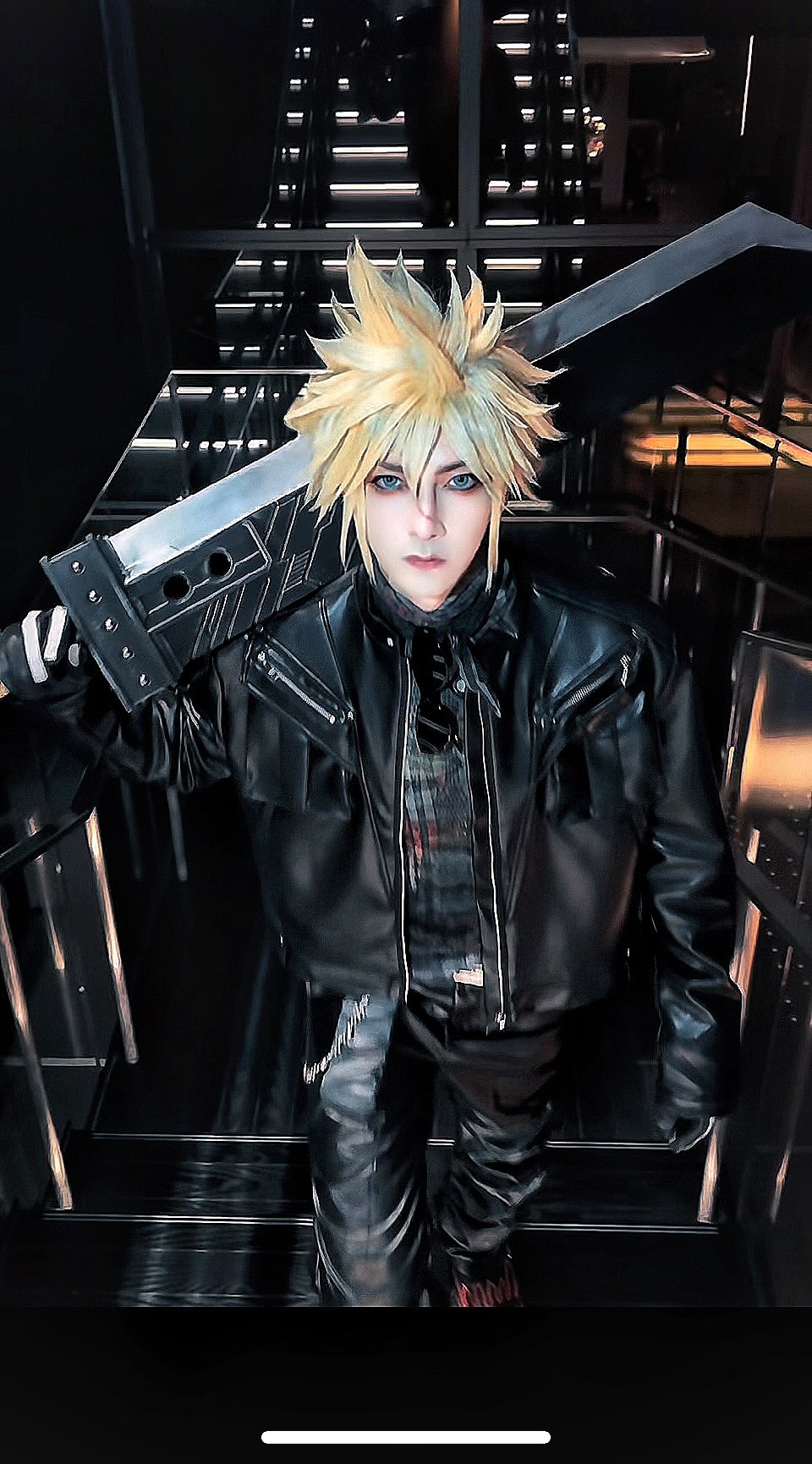 洗布呀！我來啦！！！

#finalfantasy #finalfantasyvii
#finalfantasygames
#finalfantasy7remake
#finalfantasyviiremake
#cloudstrife #cloud #kuraudo
#sauareenix #cos #cosplay 
#汪東城
