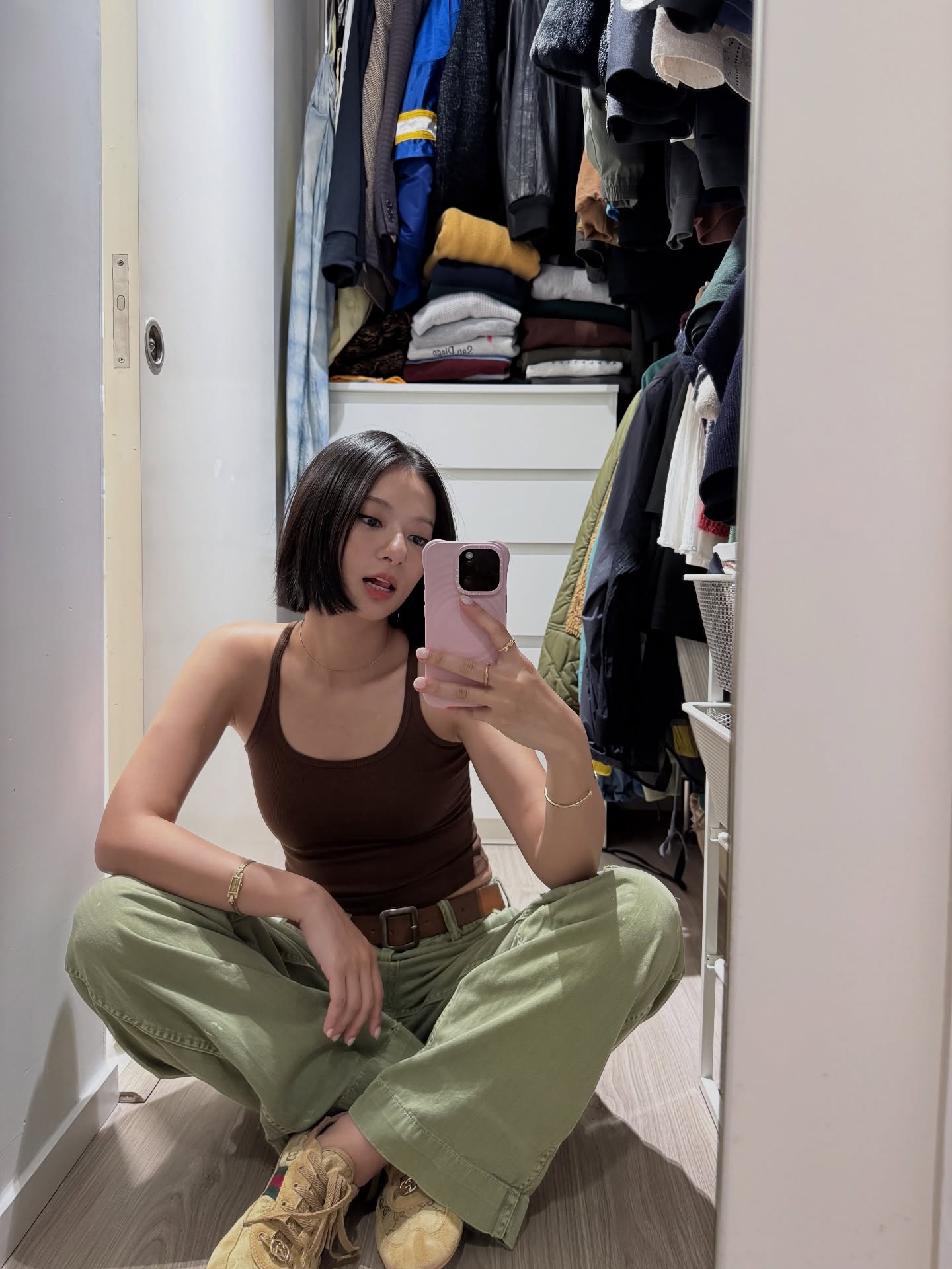 rule no.1: no socks inside the @gucci sneaker :p 

#GucciShift #GucciHongKong