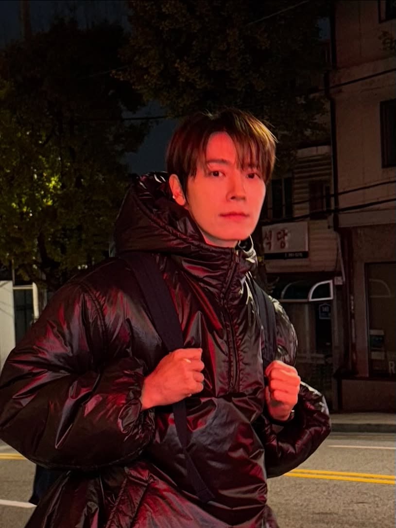 10월의 마지막 !! 10월도 수고했어요:) 인도로 향하는길… 10월의 마지막도 잘 보내고 행복한 11월에 만나요:) 제가 사랑하는 모든 사람들에게 축복이 가득하길 바래요 💙 사랑합니다.