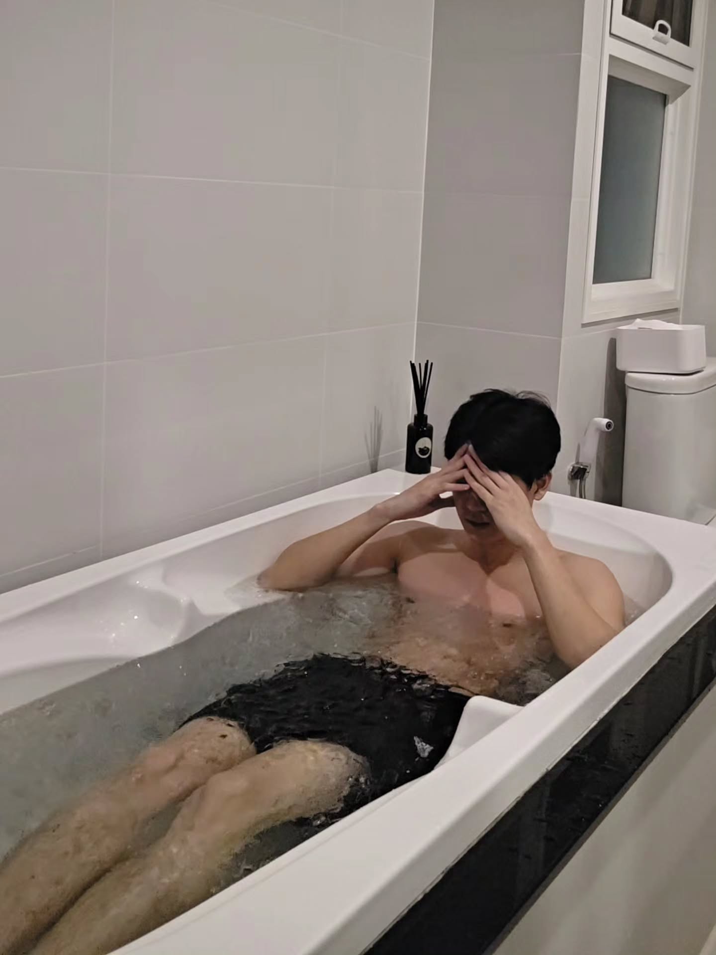 หาให้เจอนะครับ คนที่พร้อมจะทักหาคุณในทุกๆเช้าโดยไม่เหน็ดเหนื่อย ส่วนผมเจอแล้ว....