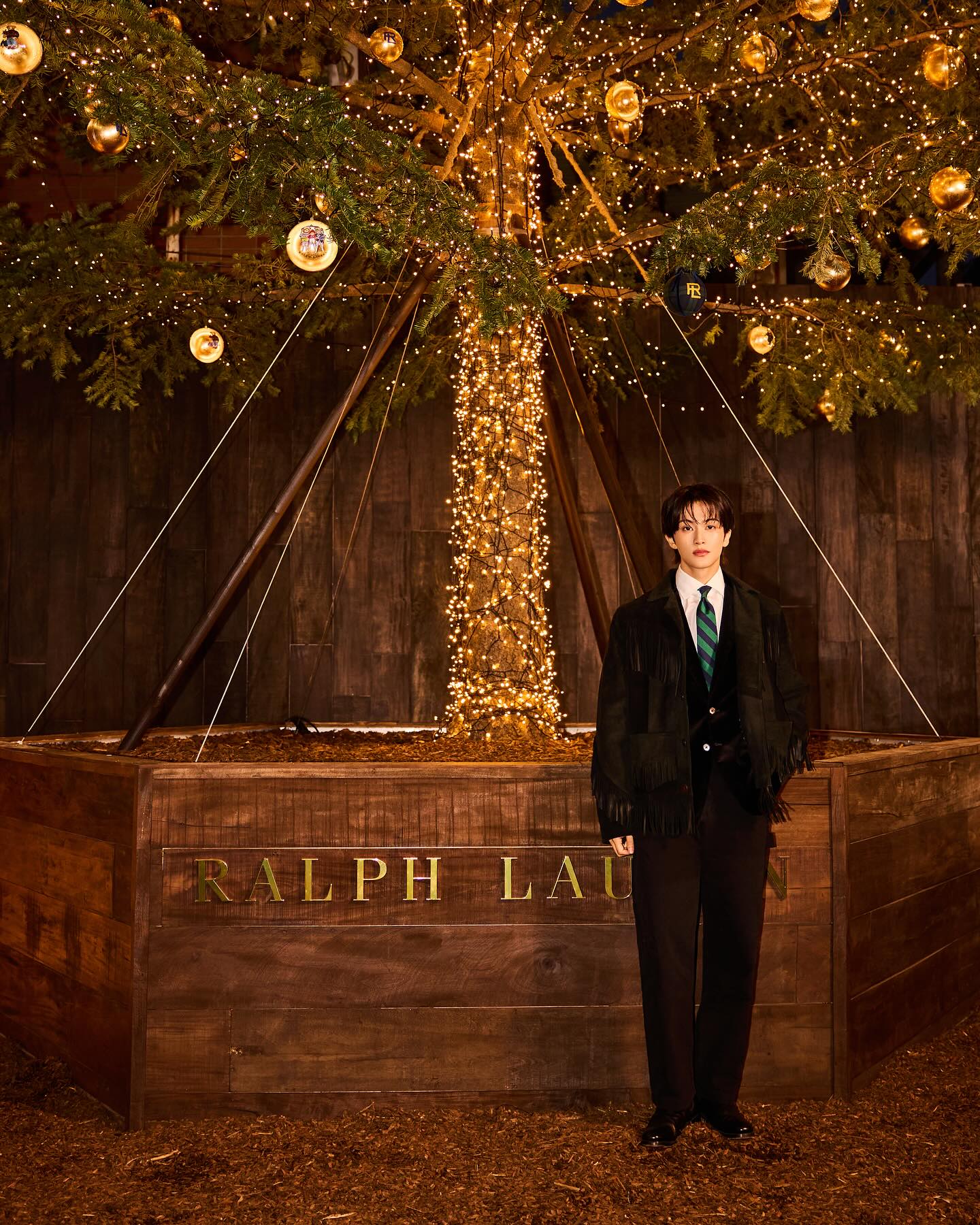 Magical moment at the Ralph Lauren Holiday Experience in Seoul. Make this holiday season unforgettable with Ralph Lauren🎄#RLHoliday #RalphLauren #PoloRalphLauren
@RalphLauren @PoloRalphLauren