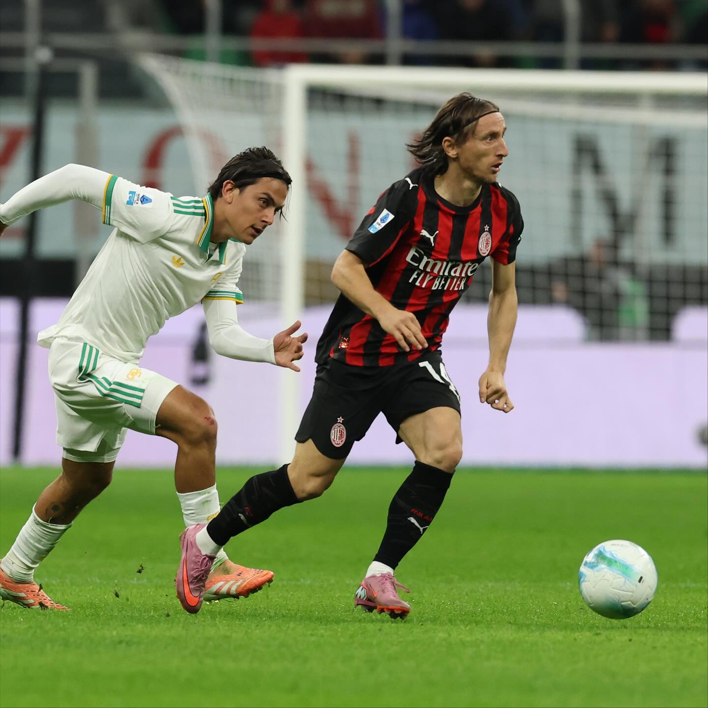 Grande vittoria della squadra! Avanti insieme! 💪🏻🙏🏻
ForzaMilan ❤️🖤