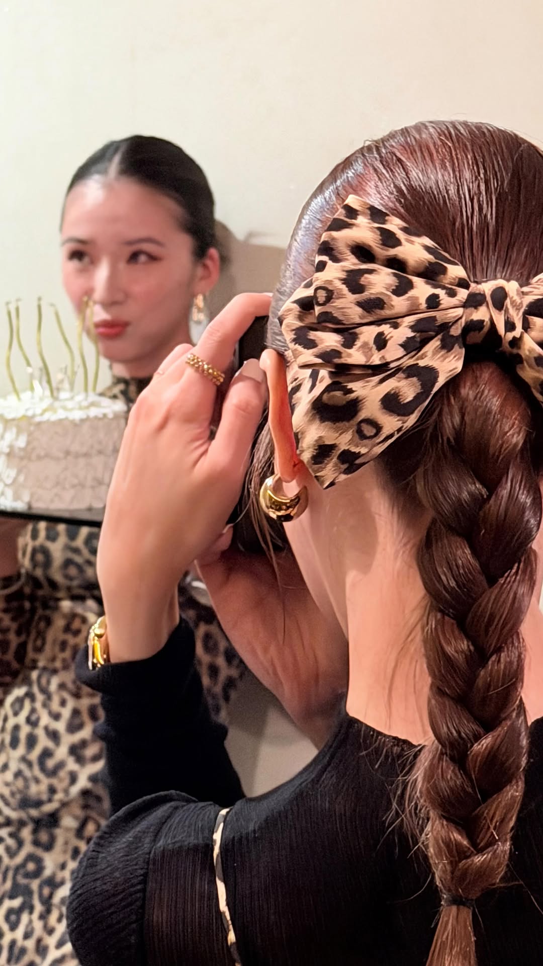 The leopards came out to play🐆🌙🌕✨
#happybirthday to my forever pretty girl😉Thank you for being my partner in cute crimes🎀and the one who protects my heart without asking🤍