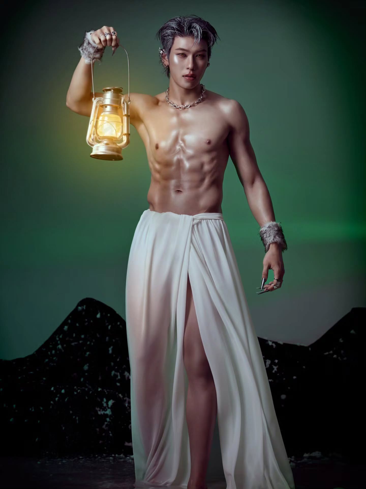 คืนนี้ขอไปหลอกหน่อยนะ 🌕

Make up @doublesix_aumz 
hair @rinda_hairr 
Stylist @saranyaliter
📷 @champ_roi_thai
🪄 @clayhouse.studio

 #halloween2025 #halloween #ฮาโลวีน 🎃