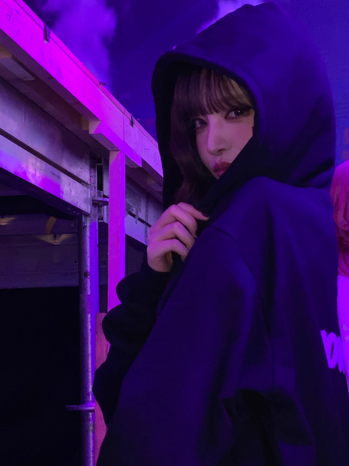 다이브 사랑해 고마워ㅓ🩵🩵
•
•
•

콘서트 수고하셨습니다아☺️도와주신 모든분들 덕분에 무사히 콘서트를 마무리 할 수 있었어요 🖤 힘써주셔서 감사하고 앞으로의 투어도 별탈없이 끝내보자규요 !!