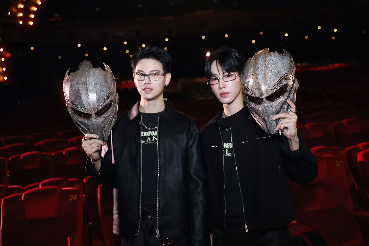 หนังอันดับ 1 ในไทย ณ เวลานี้ สนุกจริง มันส์เกินคาด ใครจะไปคิดว่า #พรีเดเตอร์ จะสนุกได้ขนาดนี้ ซัดกับสัตว์ประหลาดมันทั้งเรื่อง 🔥
รีบไปดูหนังที่ทุกคนกำลังพูดถึงความสนุก Predator: Badlands #พรีเดเตอร์แดนเถื่อน วันนี้ในโรงภาพยนตร์และในระบบ IMAX
#PredatorBadlandsTH @20thcenturystudiosth @majorgroup