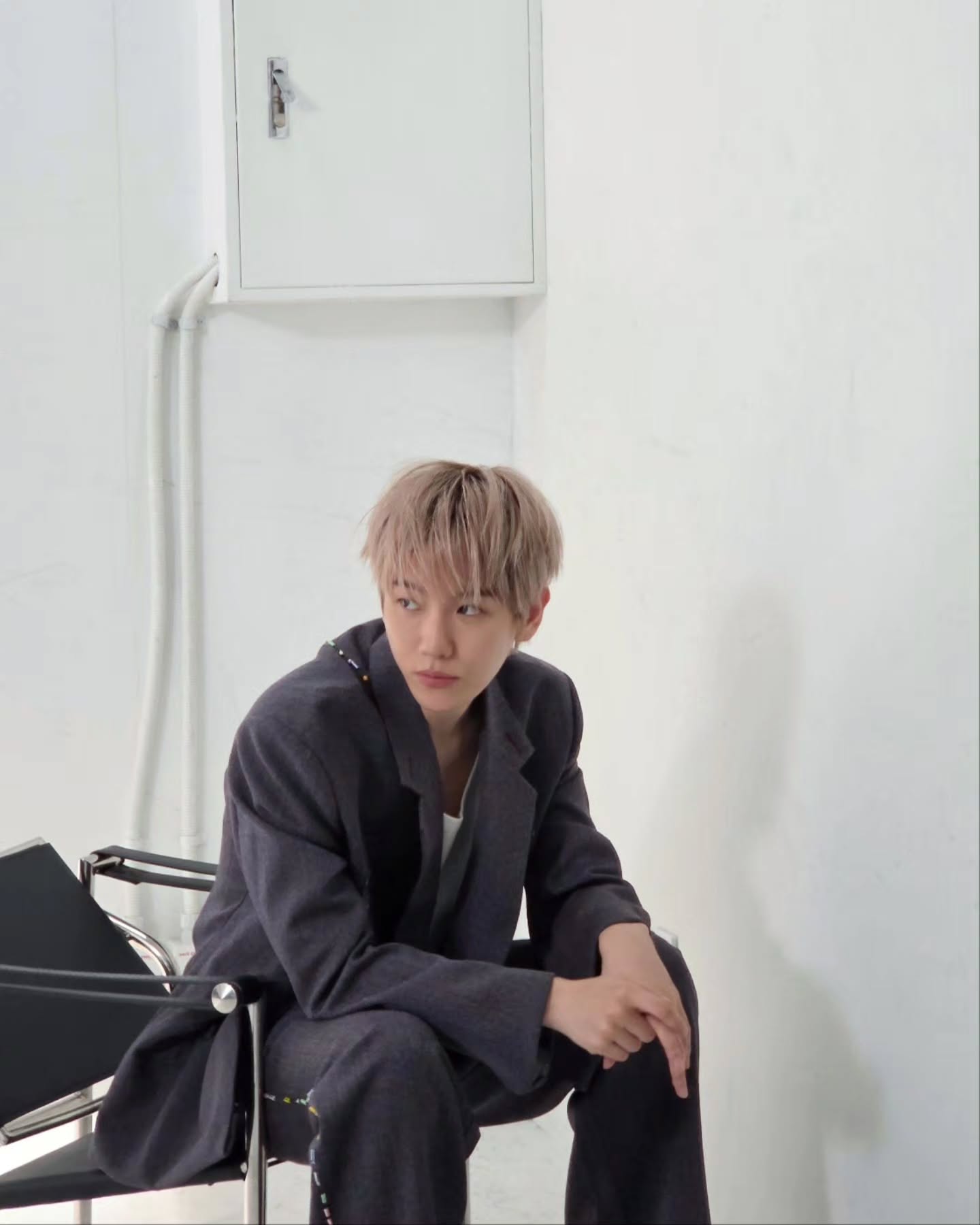 BAEKHYUN @L’OFFICIEL HOMMES China

ಇ*:.｡.꒰ঌ 🐶໒꒱.｡.:*✶ 

#백현 #BAEKHYUN #LOFFICIELHOMMES