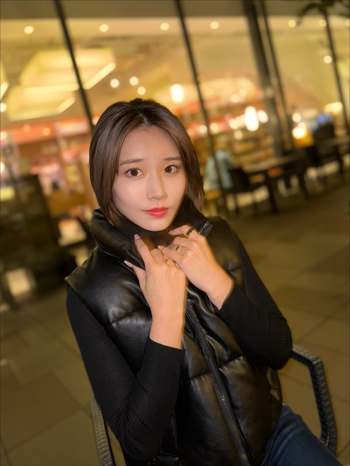 ⁡
⁡
少し前に打ち合わせ後に
だいすきな蔦屋書店へ‪❤︎‬‪
⁡
⁡
⁡
ここにいると静かでほんとに落ちつく☕️

 #さいかのしふく