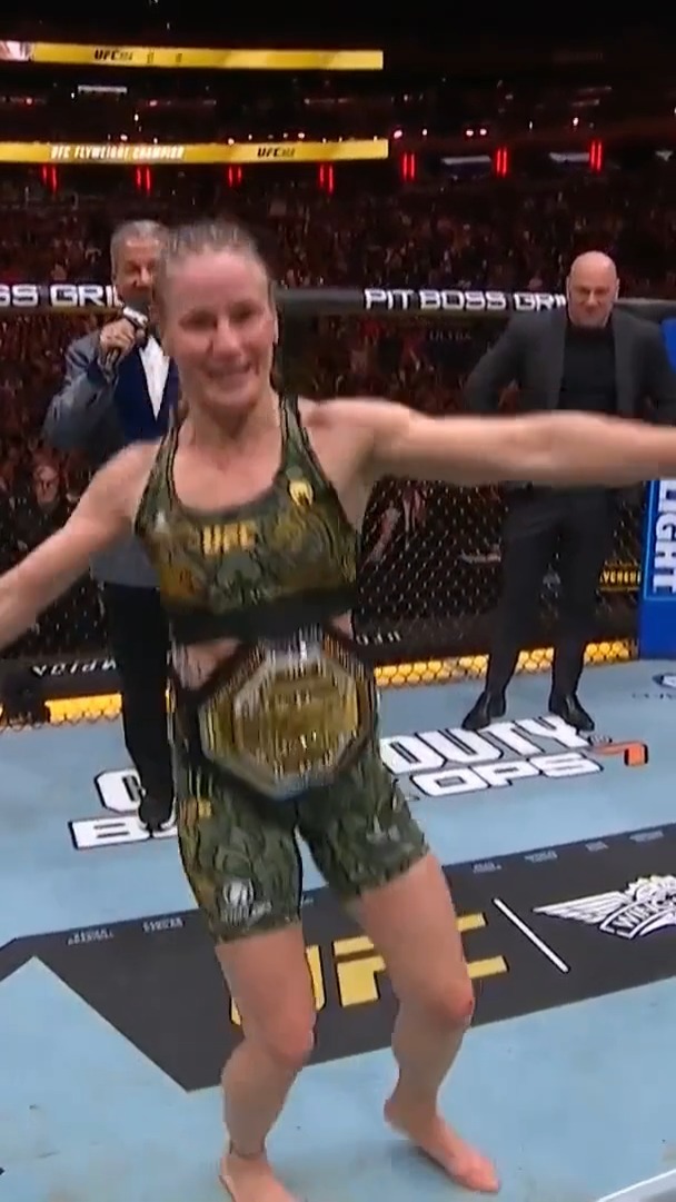 Dancing away with another title defense 🏆

@BulletValentina delivered a DOMINANT performance versus Zhang Weili at #VeChain #UFC322!!