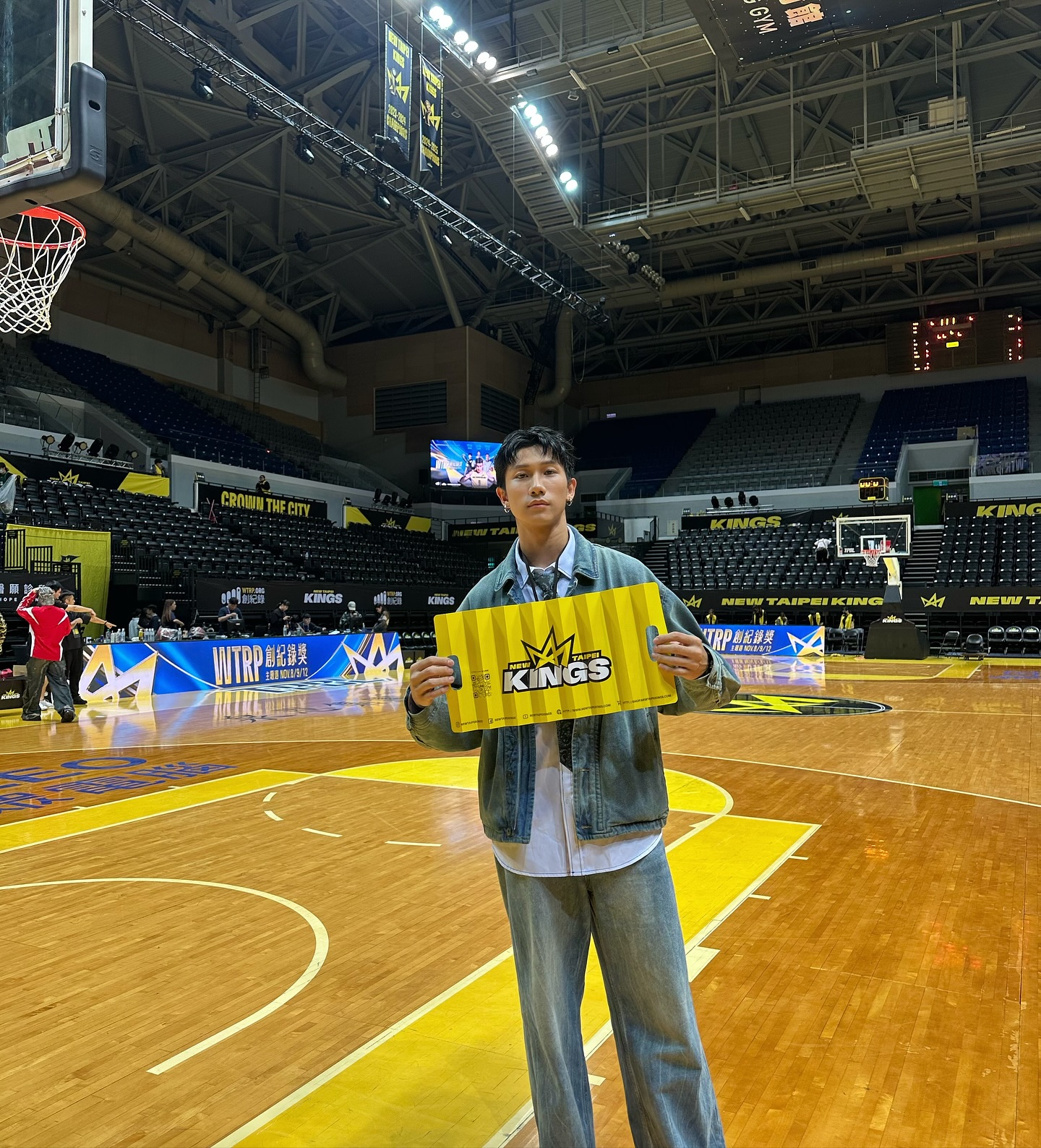 謝謝邀請，很刺激精彩的一場比賽🏀
摸到兩次比賽球🥰
#籃球