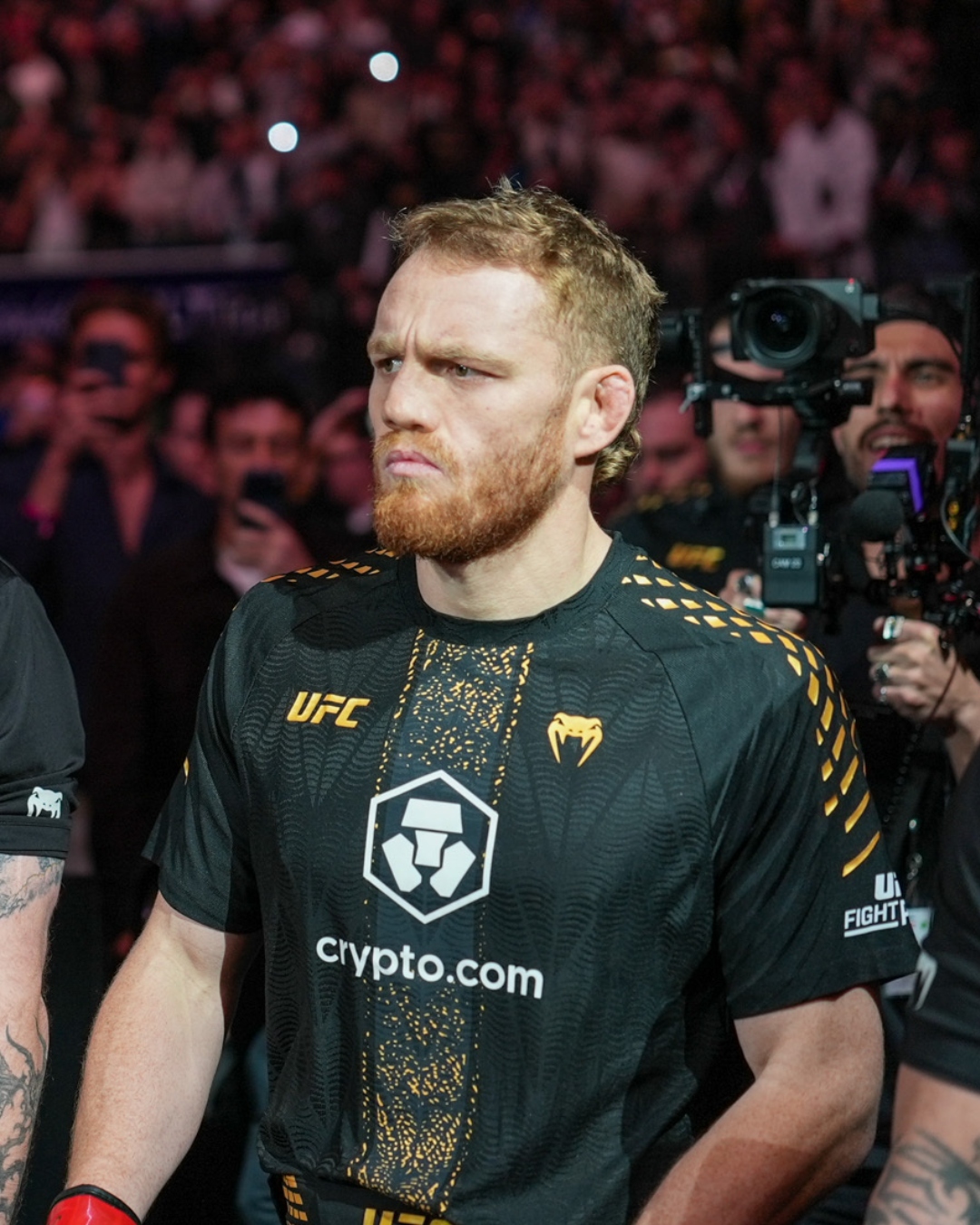 MAIN EVENT TIME 👀

@JackDellaMaddalena vs @Islam_Makhachev is LIVE NOW on @ESPN PPV!

[ #VeChain #UFC322 ]