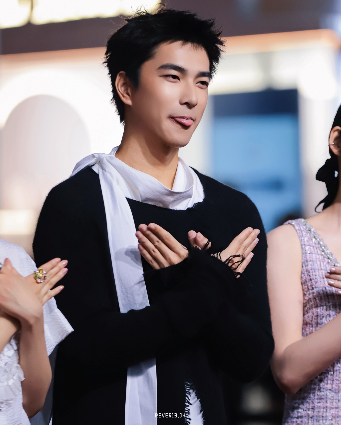 25.11.10｜《如果我不曾見過太陽》金馬紅毯

花若盛開 蝴蝶自來🦋

#曾敬驊 #李壬曜 #如果我不曾見過太陽