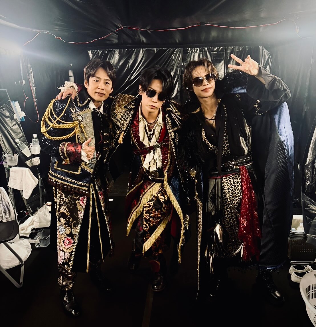 色々あったけれどいい旅だったな
全ての乗組員に感謝っ🏴‍☠️

#KATTUN
#亀梨和也
#赤西仁 
#田口淳之介
#-
#田中聖
#上田竜也
#中丸雄一
#ALLSTAFF