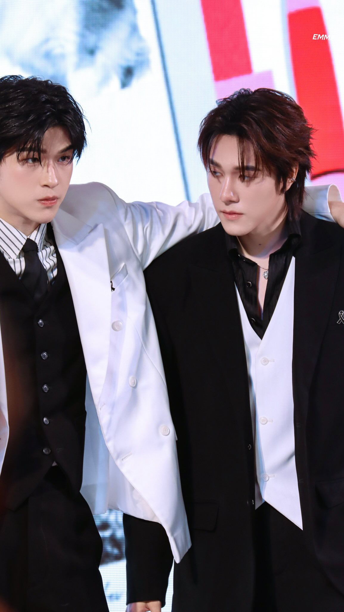 #RoyalCaninTHxSkyNani
@skywongravee @hirunkit_