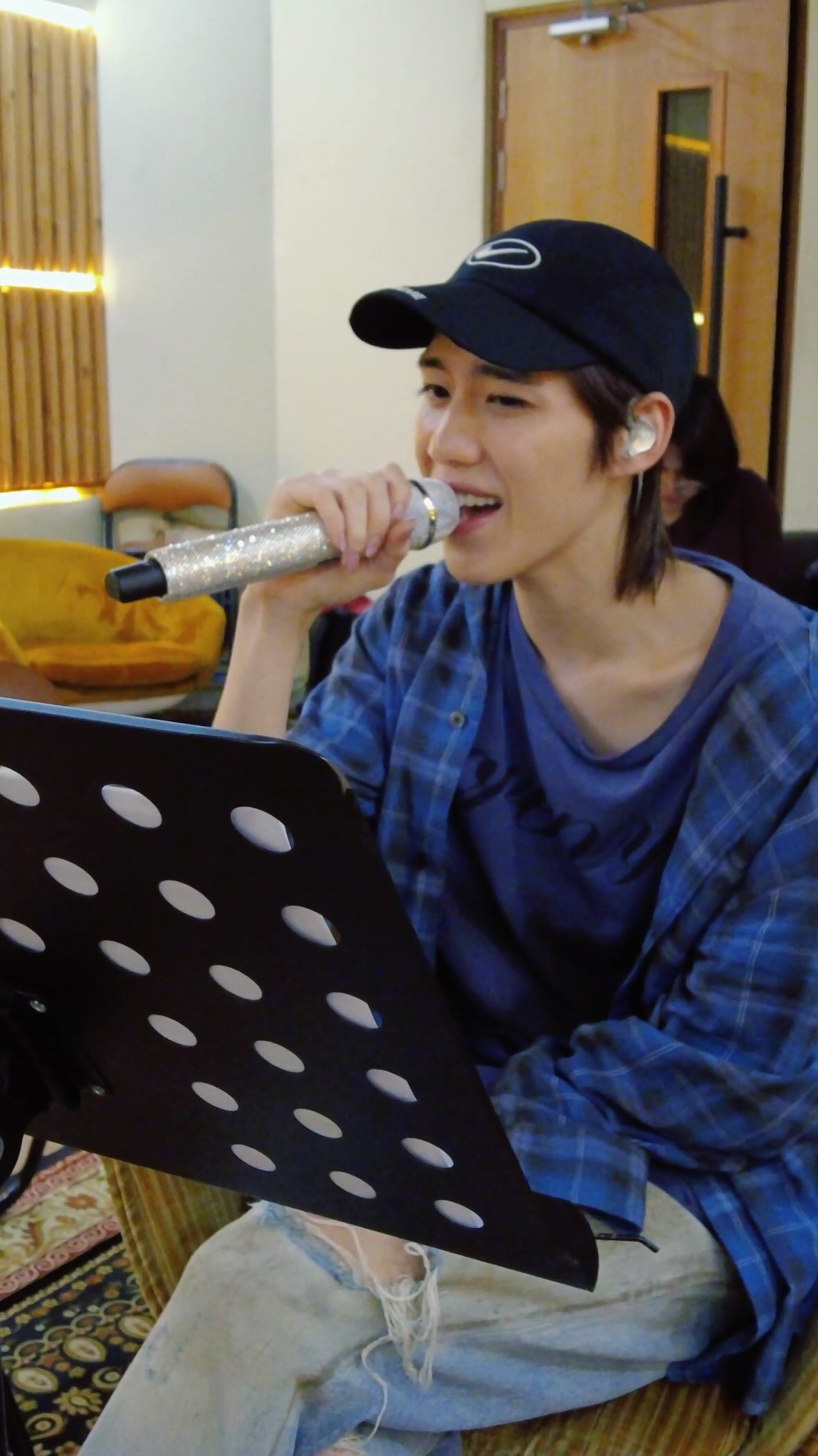 คิดเก็บไปคิดและบางทีเก็บไปฝัน
🎤✨ #PPKritMyPleasureConcertAfterglow

#PPKritMyPleasureConcert
#PPKritEntertainment #PPKritt