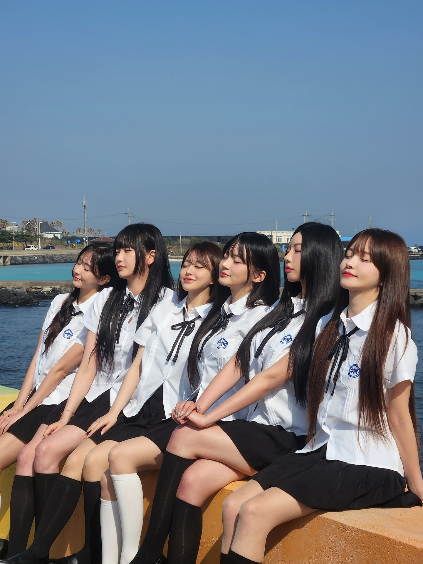 [ 하숙생이 전부 미녀입니다만? 2 ] 가 드디어 출시되었습니다!
정말 최고의 게임이야! 짱 재미있다구!
Steam 에서 지금 다운로드 가능해요💕
얼른얼른 플레이 하쟈🎮

[Five Hearts Under One Roof 2] is finally out!
It’s honestly the best game ever — I’m obsessed!
You can download it on Steam right now💕
Hurry up and let’s play together! 🎮

《Five Hearts Under One Roof 2》终于上线啦！
真的超级好玩！我都玩上瘾了！
现在可以在 Steam 下载💕
快点一起玩吧🎮

『Five Hearts Under One Roof 2』がついにリリースされました！
ほんとに最高のゲーム！めっちゃおもしろいよ！
今すぐ Steam でダウンロードできます💕
早く一緒に遊ぼう🎮

‘Five Hearts Under One Roof 2’ cuối cùng cũng đã ra mắt rồi!
Thực sự là một tựa game tuyệt đỉnh — chơi mê luôn!
Giờ bạn có thể tải trên Steam💕
Mau mau vào chơi cùng mình nha🎮

“Five Hearts Under One Roof 2” akhirnya rilis!
Ini bener-bener game terbaik — seru banget!
Sekarang sudah bisa di-download di Steam💕
Ayo cepetan main bareng! 🎮

“Five Hearts Under One Roof 2” เปิดตัวแล้ว!
เป็นเกมที่ดีที่สุดจริง ๆ — เล่นแล้วติดสุด ๆ!
ตอนนี้ดาวน์โหลดได้บน Steam💕
มาเล่นด้วยกันเร็ว ๆ นะ🎮