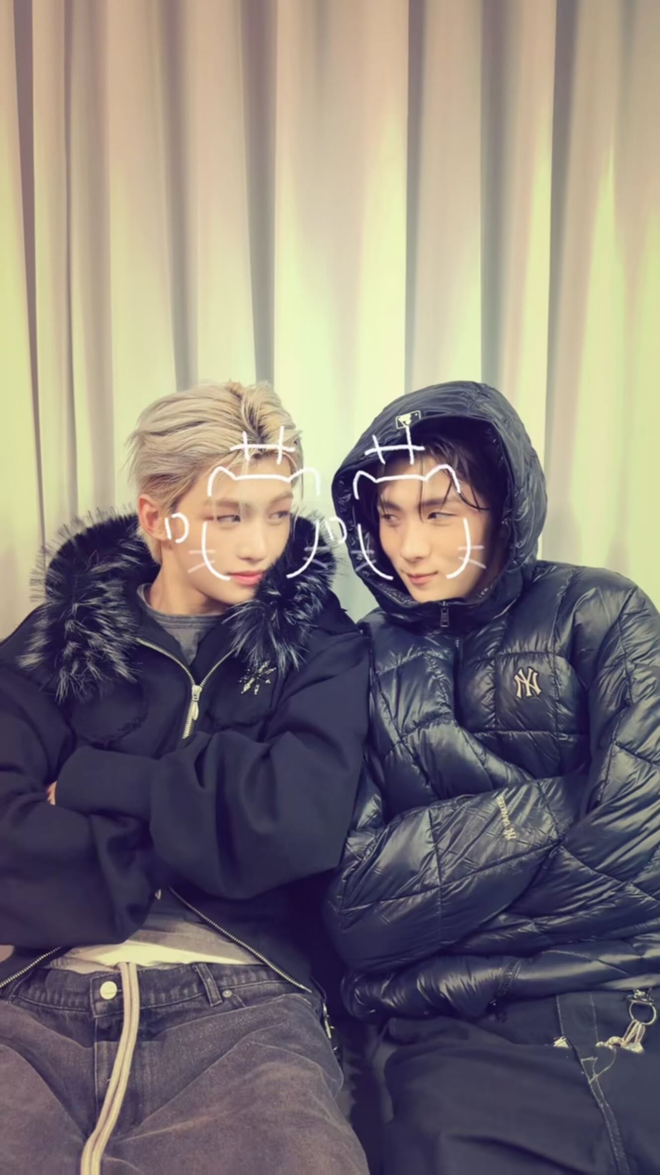 Umm~meow🐾 #TWS_OVERDRIVE

#TWS #JIHOON #YOUNGJAE