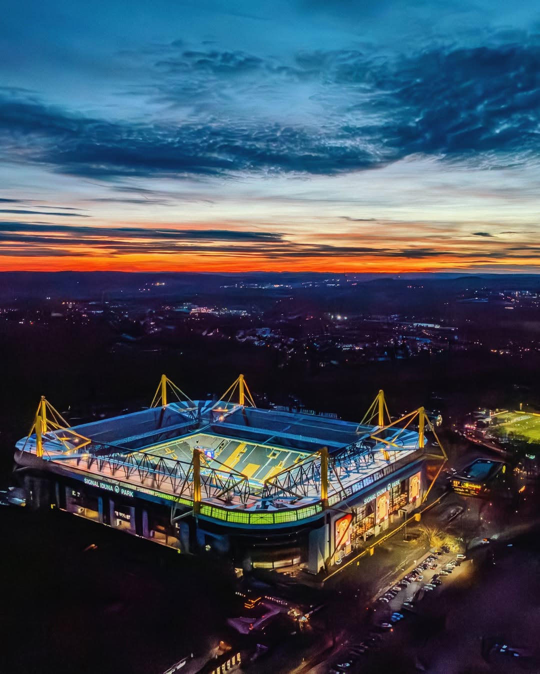 🌅 Forever and always the best place on earth 🏟️
