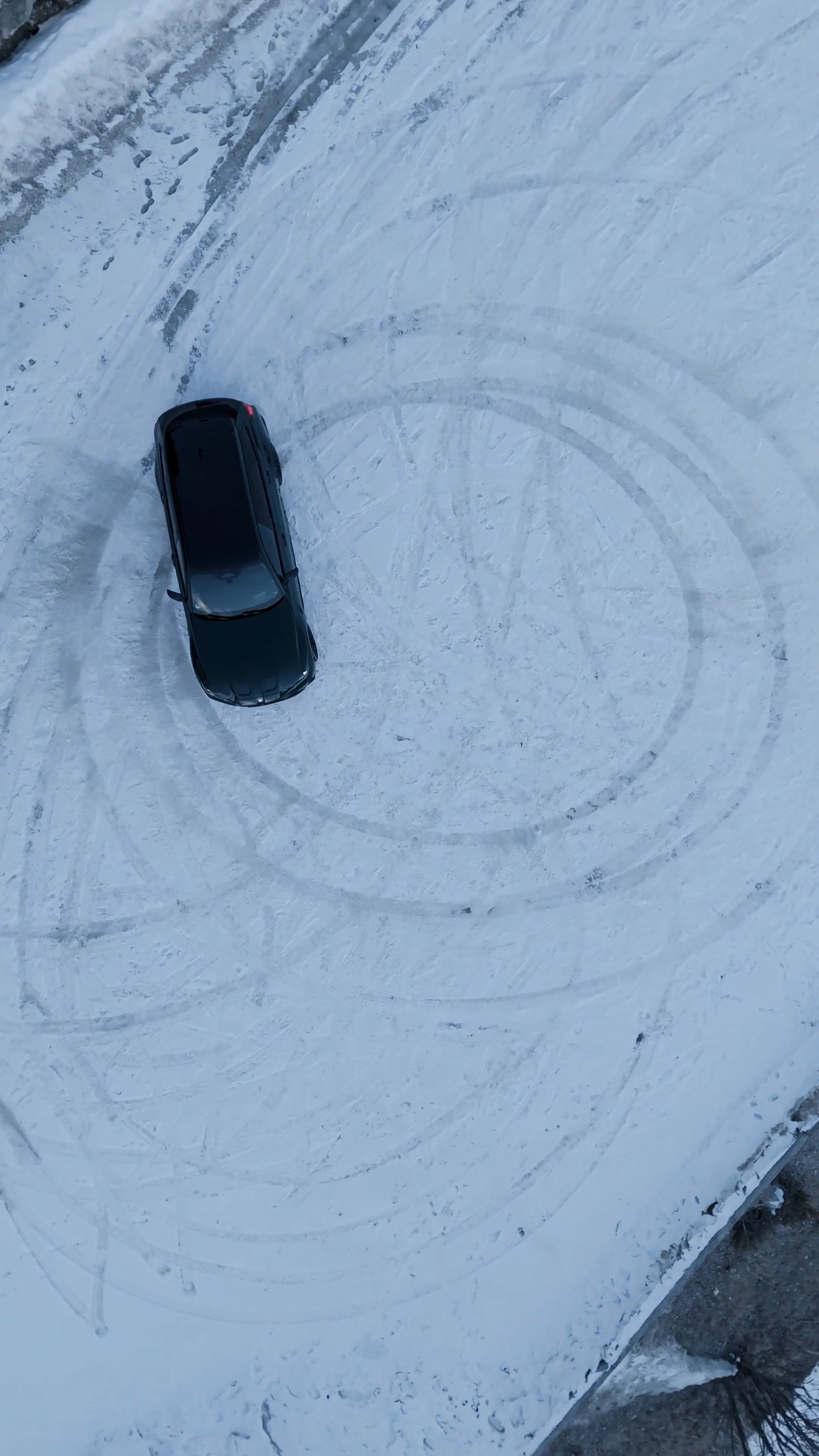 Oh really?

📸 - @dschmdt

#BMW #BMWM #GENM

Professional driver on closed course. Do not attempt.

Paint finish shown: BMW Individual special paint British Racing Green. Check the link in bio for the BMW Individual Visualizer to see more BMW Individual colour options. 

BMW M3 Competition Touring with M xDrive. Mandatory information according to German law 'Pkw-EnVKV' based on WLTP: energy consumption combined: 10.4 l/100 km; CO₂ emissions combined: 235 g/km; CO₂ class(es): G.