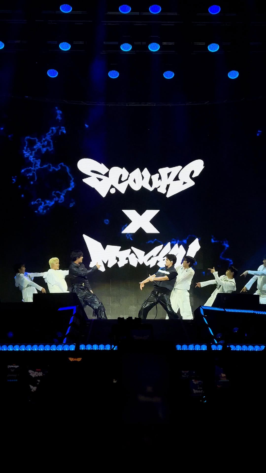 Babe, baby you’re worth it 🕶️

#CxM #에스쿱스X민규
#DreamConcertAbuDhabi