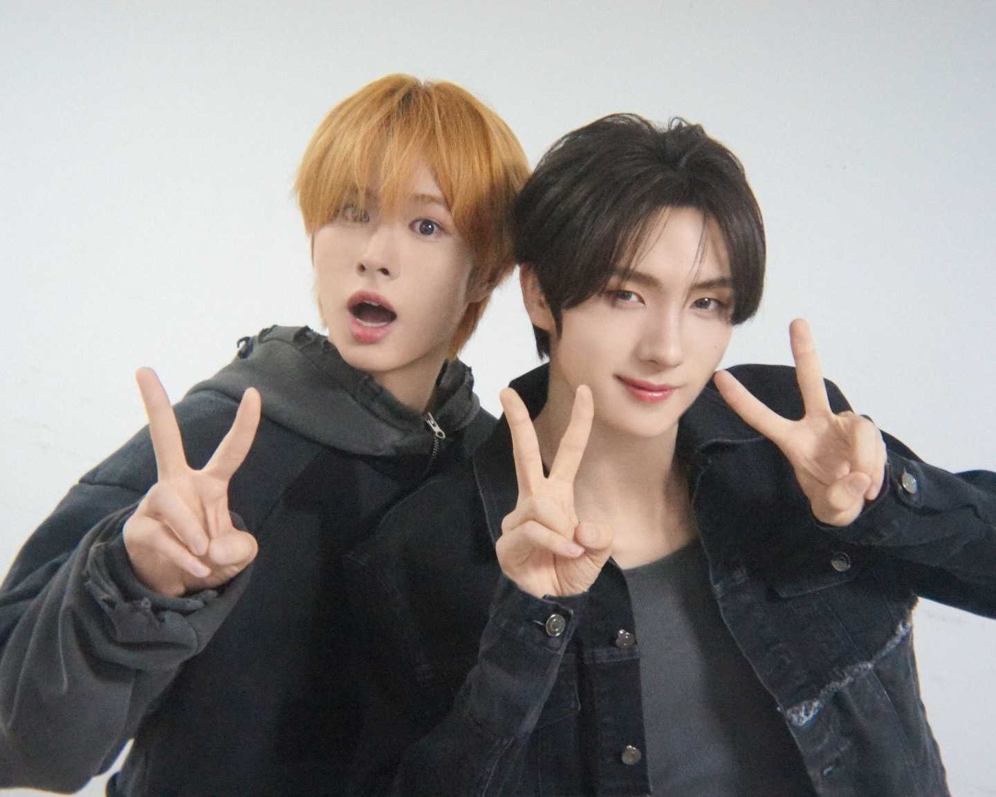 TWS (투어스) 📸 ‘play hard’ 음악방송 Photo Sketch

#TWS #투어스 #247WithUs
#play_hard