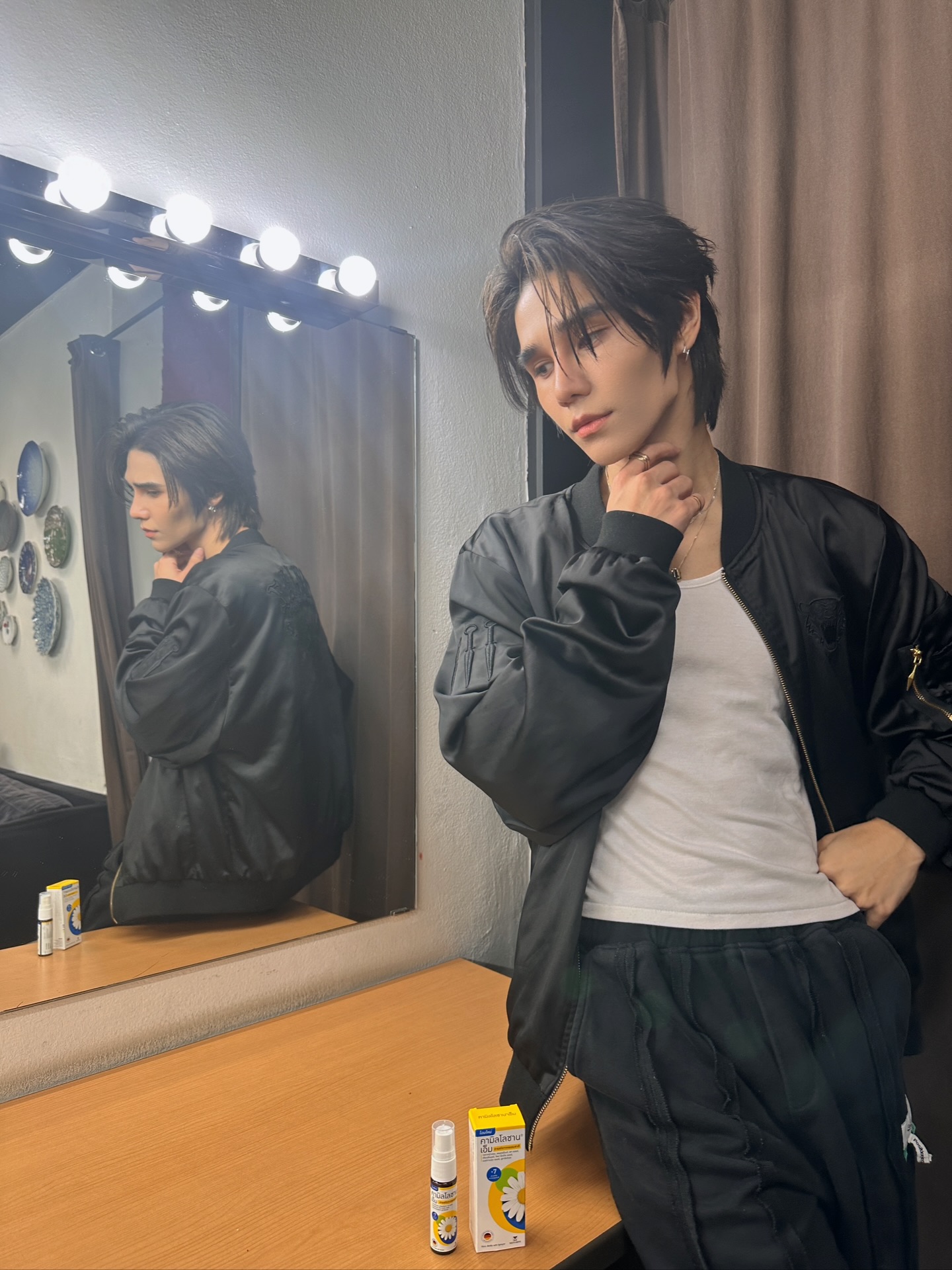 อากาศเปลี่ยนแปลงบ่อย ระวังเจ็บคอ
ใช้ คามิลโลซาน เอ็ม บรรเทาเจ็บคอจากอาการอักเสบในช่องปากและลำคอ

Reg No. 2A 57/41 ใบอนุญาตโฆษณา ฆท.1532/2568