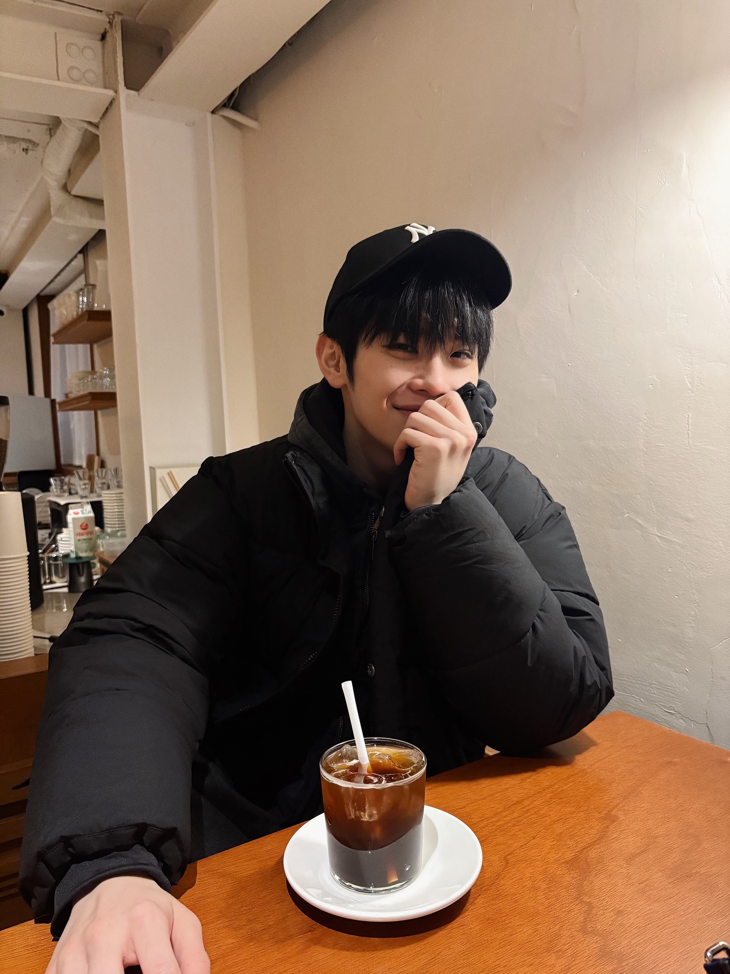 나랑 커피 마실래❤️

#ZEROBASEONE #ZB1 #제로베이스원 
#KIMTAERAE #김태래