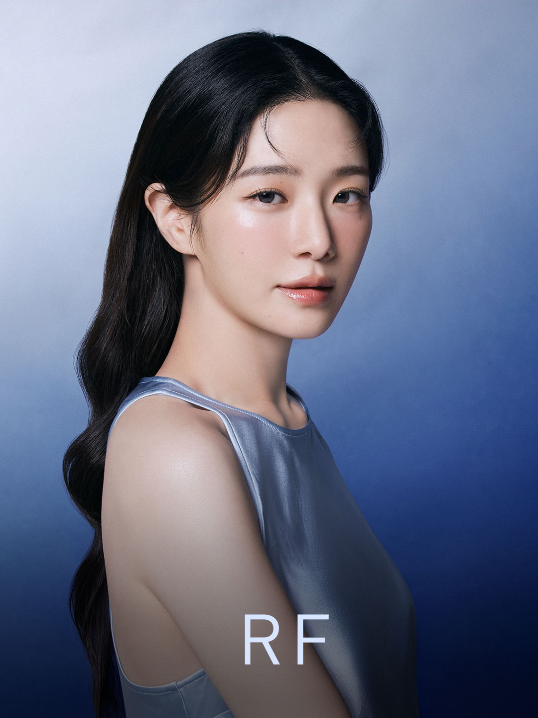 #광고
박규영, 엠페이스를 만나다. 
나다운 아름다움을 찾기 위한 박규영의 선택은 엠페이스입니다. 고주파(RF)와 하이페스(HIFES)가 선사하는 시너지를 만나보세요.

*엠페이스는 고주파(RF)와 하이페스(HIFES)기술이 동시에 구현되는 의료기기입니다. 피부와 피부 속 근육을 동시에 자극해 콜라겐 생성을 유도하여 주름 개선에 도움을 줍니다. 

EDITOR | 이정혜
DESIGNER | 원희승, 임정은
PHOTOGRAPHER | 최문혁
STYLIST | 이하정
HAIR | 이혜영
MAKEUP | 이숙경
NAIL | 임미성
SET | 전수인

@btlaesthetics_korea @lavieenbluu #엠페이스 #EMFACE #피부 #엠페이스를만나다 #박규영