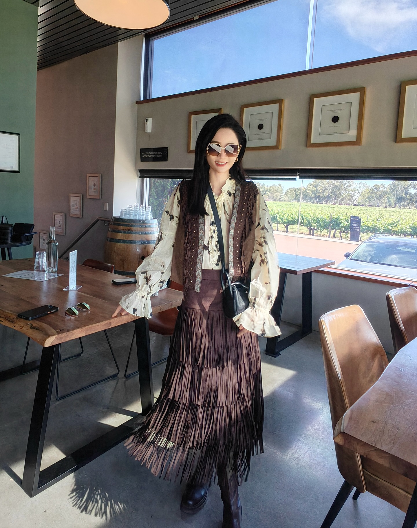 🍇
One of the most isolated cities in the world 
But Perth is filled with warmth and beautiful places 
And plenty of wineries 

😌