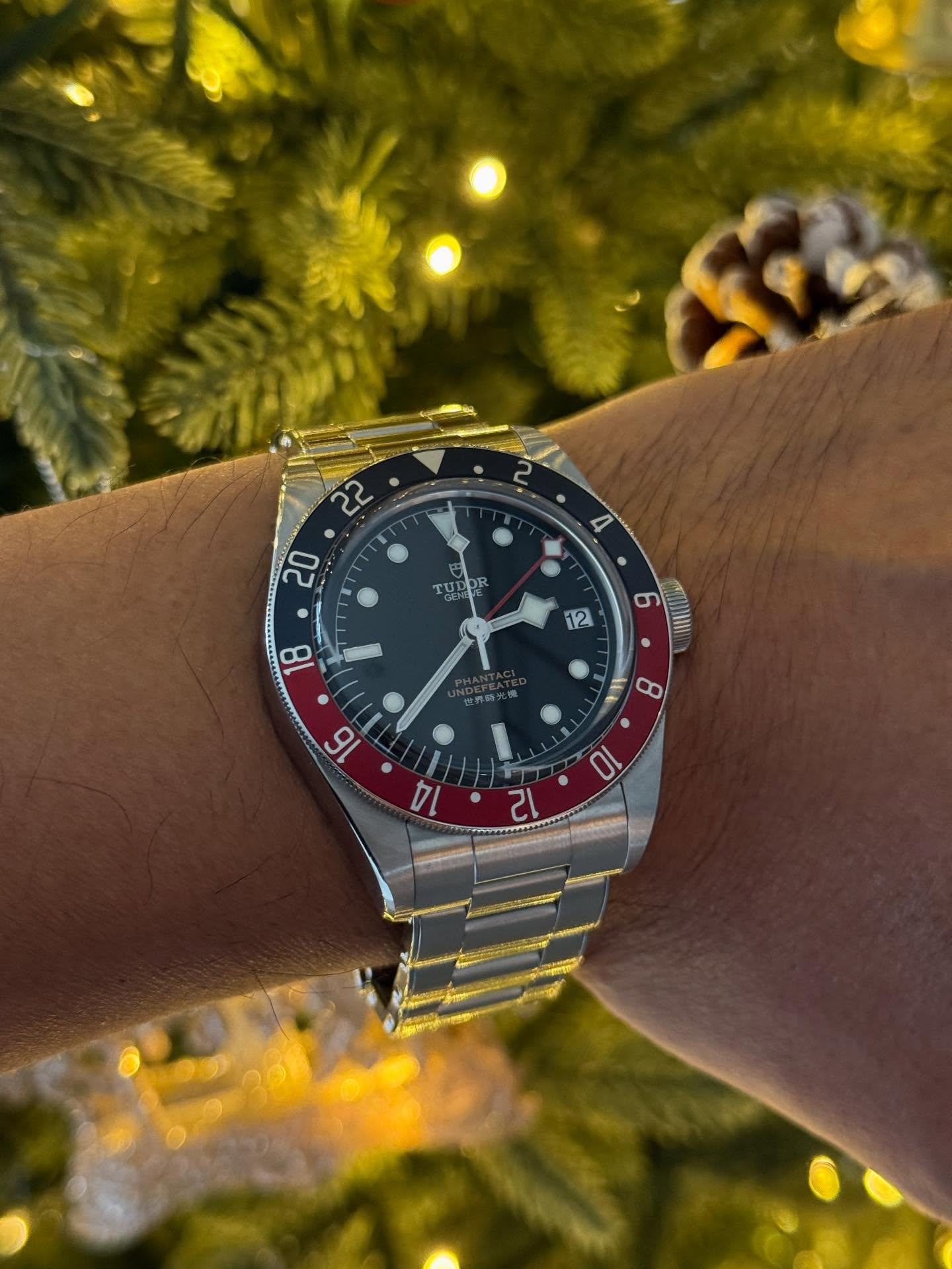 My Christmas gift 🎄 @tudorwatch @phantaci_06  @undefeatedinc