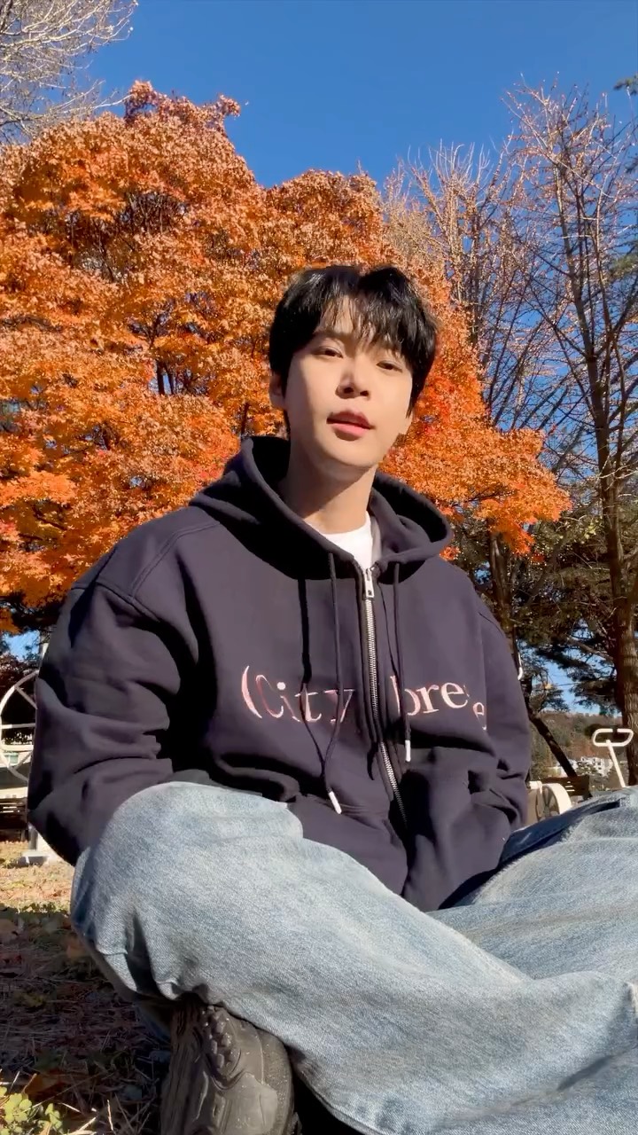 늦은 말🍁 

#DOYOUNG #도영
#늦은말 #DOYOUNG_늦은말 
#DOYOUNG_늦은말_Promise 
#NCT #NCT127