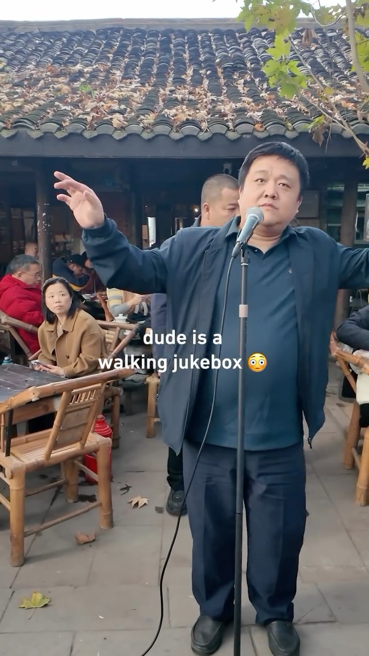 🎤 Bro can sing any genre 🤩 📹 @masterwen_hao
Let us know in the comment which song you want a full version. Master Wen will post on his IG later! 🎧
-
#singing #genreswitching #9gag #9gagvip