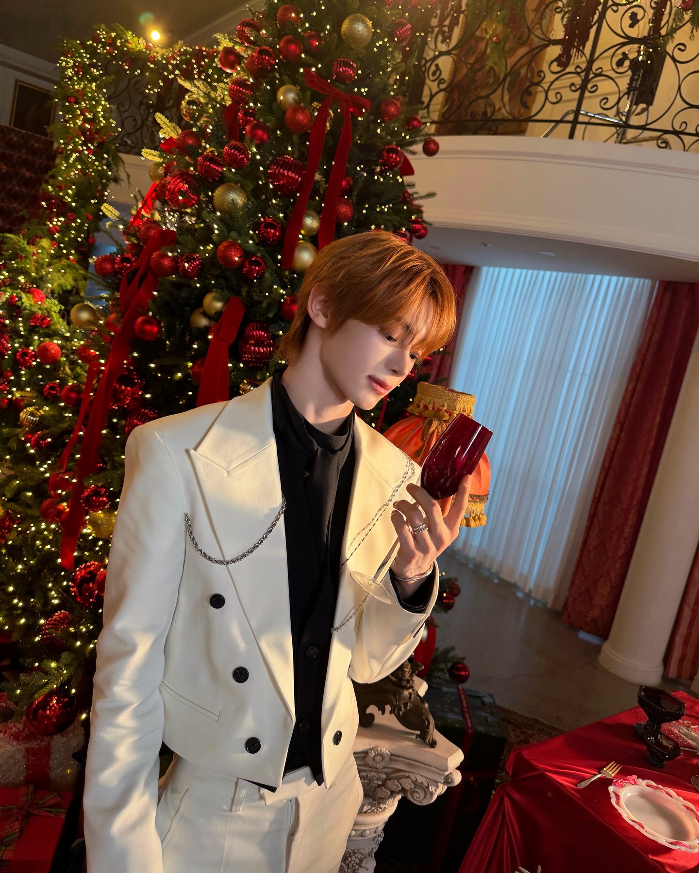 Happy holiday🍎

#HANJIN #한진
#TWS #투어스 #247WithUs