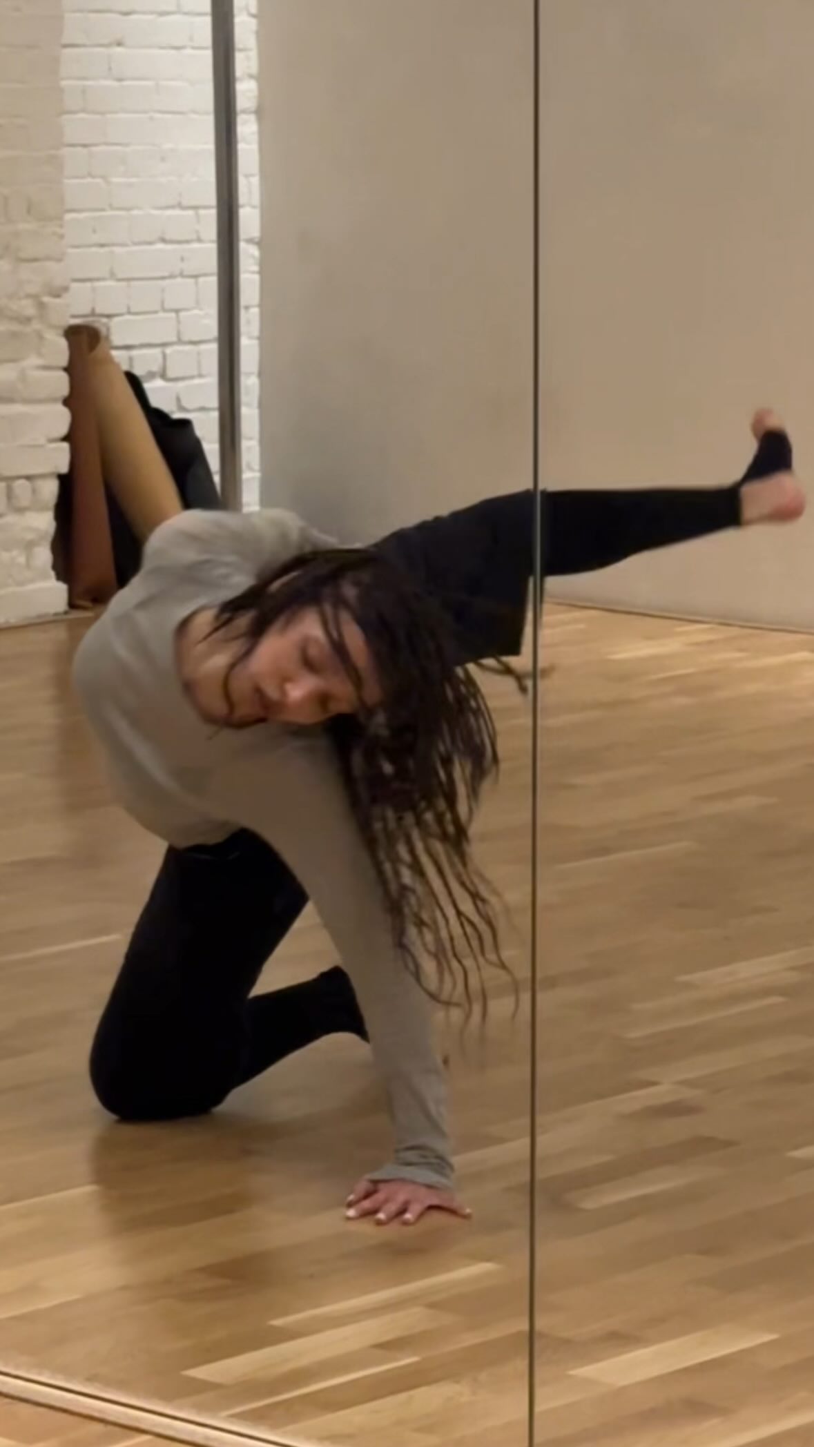 before bed improv + r&d with @jamesvuanh 🫂