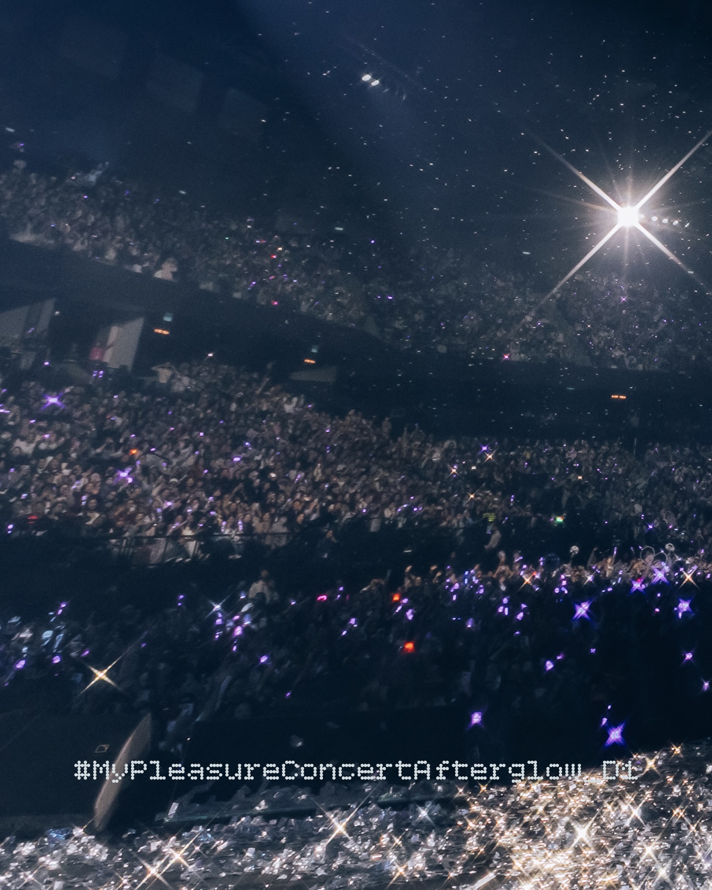 Thank you for the love tonight! 

PP Krit “My Pleasure Concert: AFTERGLOW” Day 1 was incredible because of you. 🤍 #MyPleasureConcertAfterglow_D1

PP KRIT AFTERGLOW MACAU D1
#PPKritMyPleasureConcertAfterglow 
#PPKritMyPleasureConcert