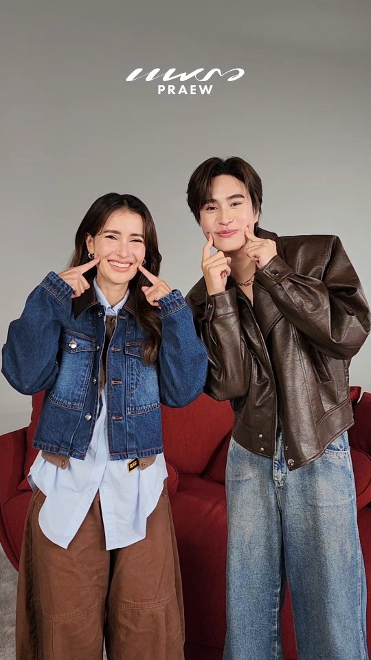 พรุ่งนี้ (5 ธ.ค.) รอติดตามความน่ารักของ "พี่แอน และ เจมีไนน์" ได้ทาง l Praew Talk TV Ep.30
.
อีกก้าวของการเติบโต ทั้งการทำงานในฐานะศิลปิน และมุมมองการใช้ชีวิต ที่เขาเชื่อว่า.."เป็นตัวเองดีที่สุด" ✨
.
🎬 Praew Talk TV ทุกวันศุกร์ เวลา 22.30 น. ทาง Amarin TV HD ช่อง 34 
🎙️(Full EP) Praew Talk TV ทาง YouTube : Praew Magazine 
https://www.youtube.com/@praewmag
🎧 Praew Podcast : Spotify https://spoti.fi/3HrUeWq 
: Apple Podcasts https://apple.co/43KPFOm 
: SoundCloud https://bit.ly/4kwDGLz 

#PraewTalkTVxGemini #Gemini_nt #RISERMUSIC #PraewTalkTV #แอนทองประสม #Praewmag
