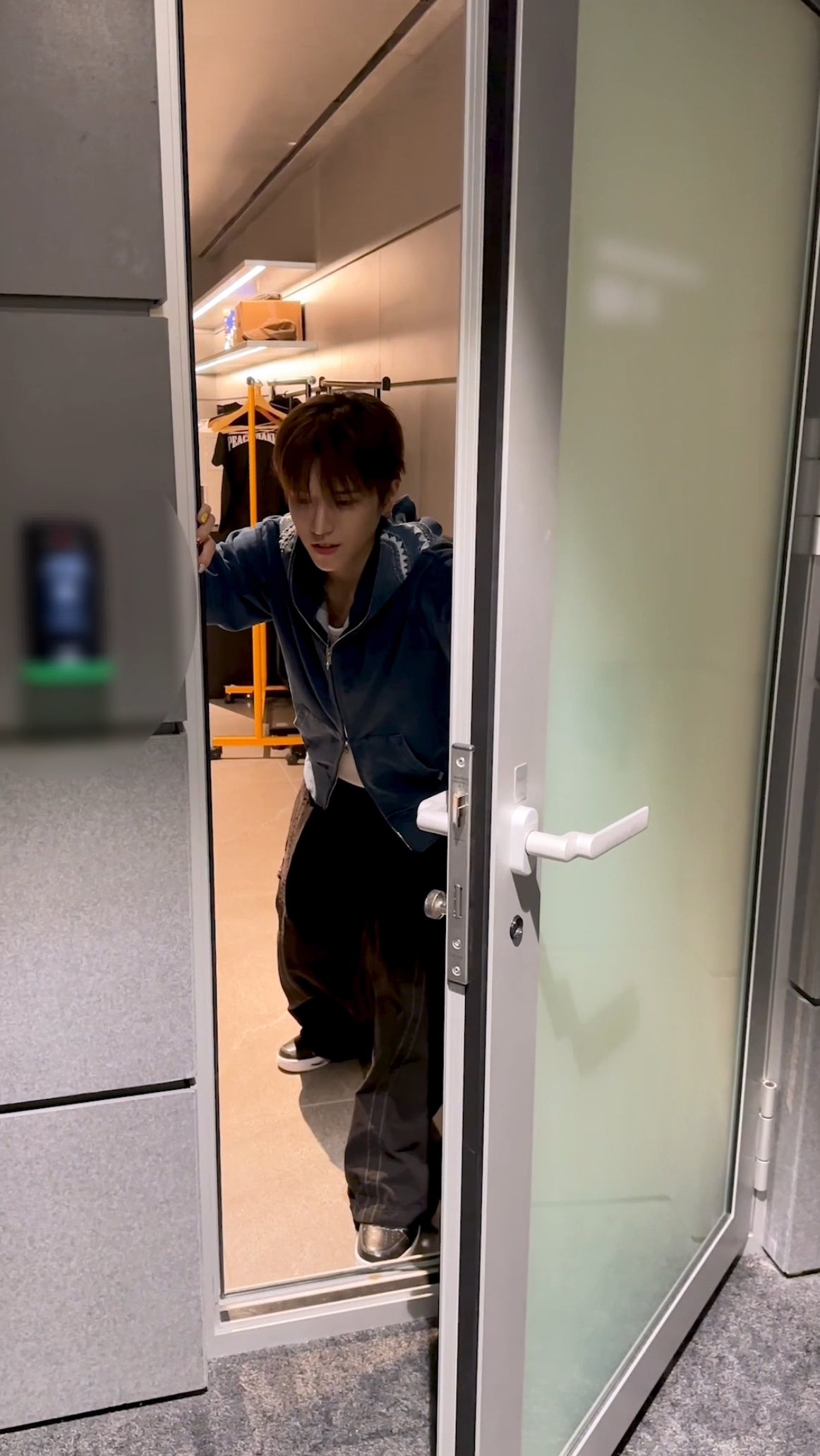 파쿠르 서열 1위가 될 뻔한

#BOYNEXTDOOR #보이넥스트도어 #BND
#리우 #RIWOO #명재현 #JAEHYUN
#parkour