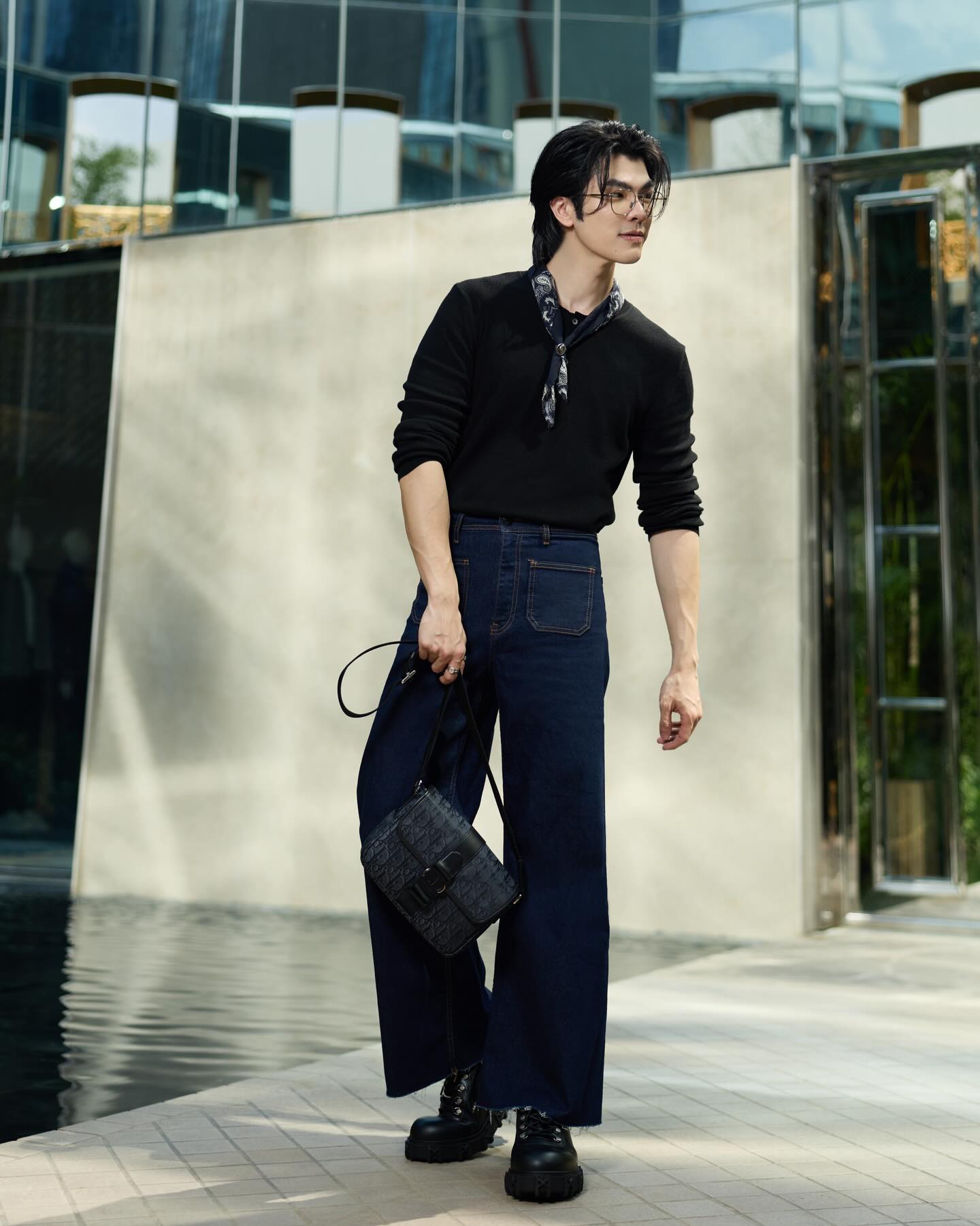 ,,, #DiorSpring26 vibes from Dior Gold House 🤓🕊️,,,

@Dior