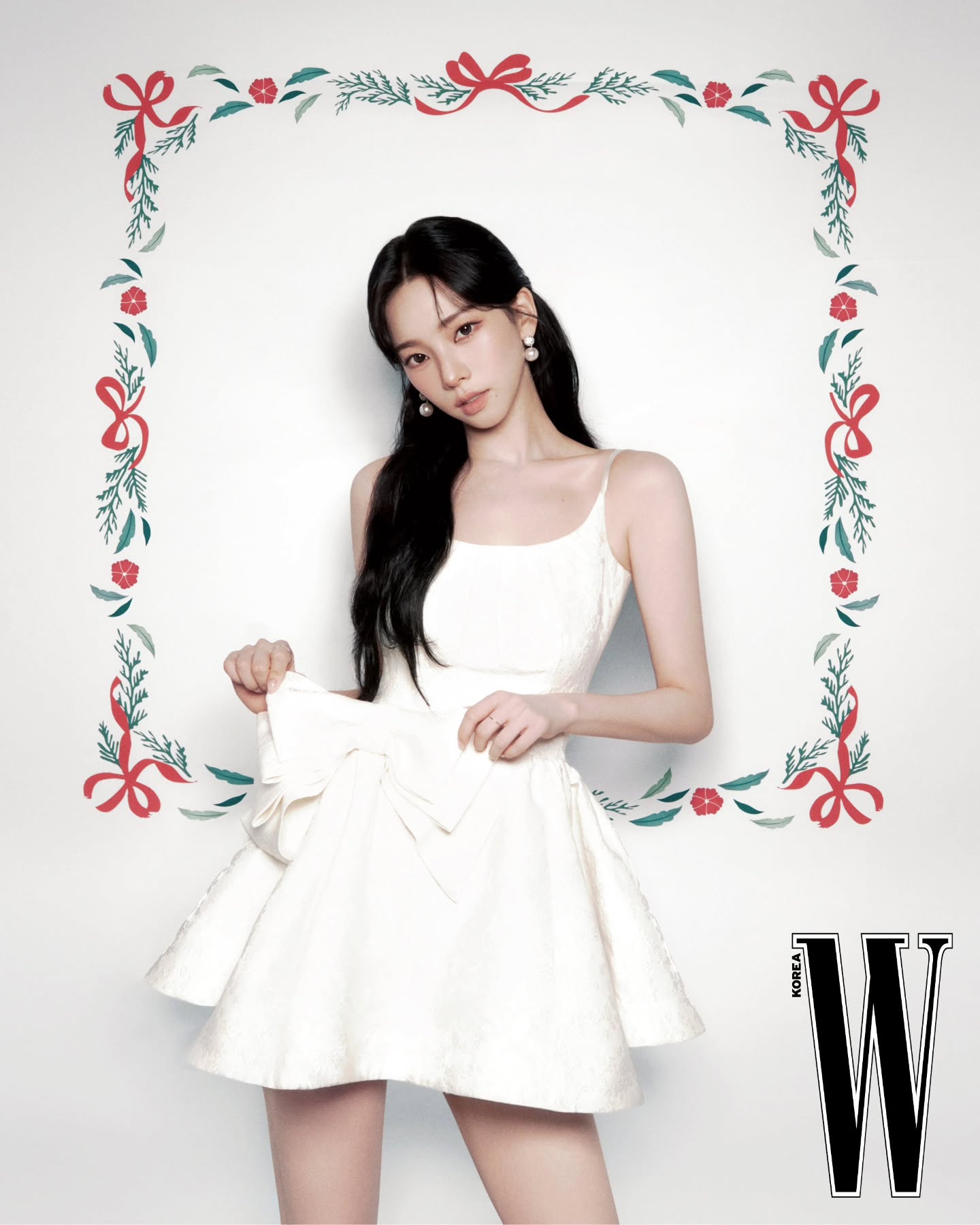 KARINA x Pascucci for W Korea December 2025 issue 🍰🎄 

#aespa #에스파 #KARINA #카리나
