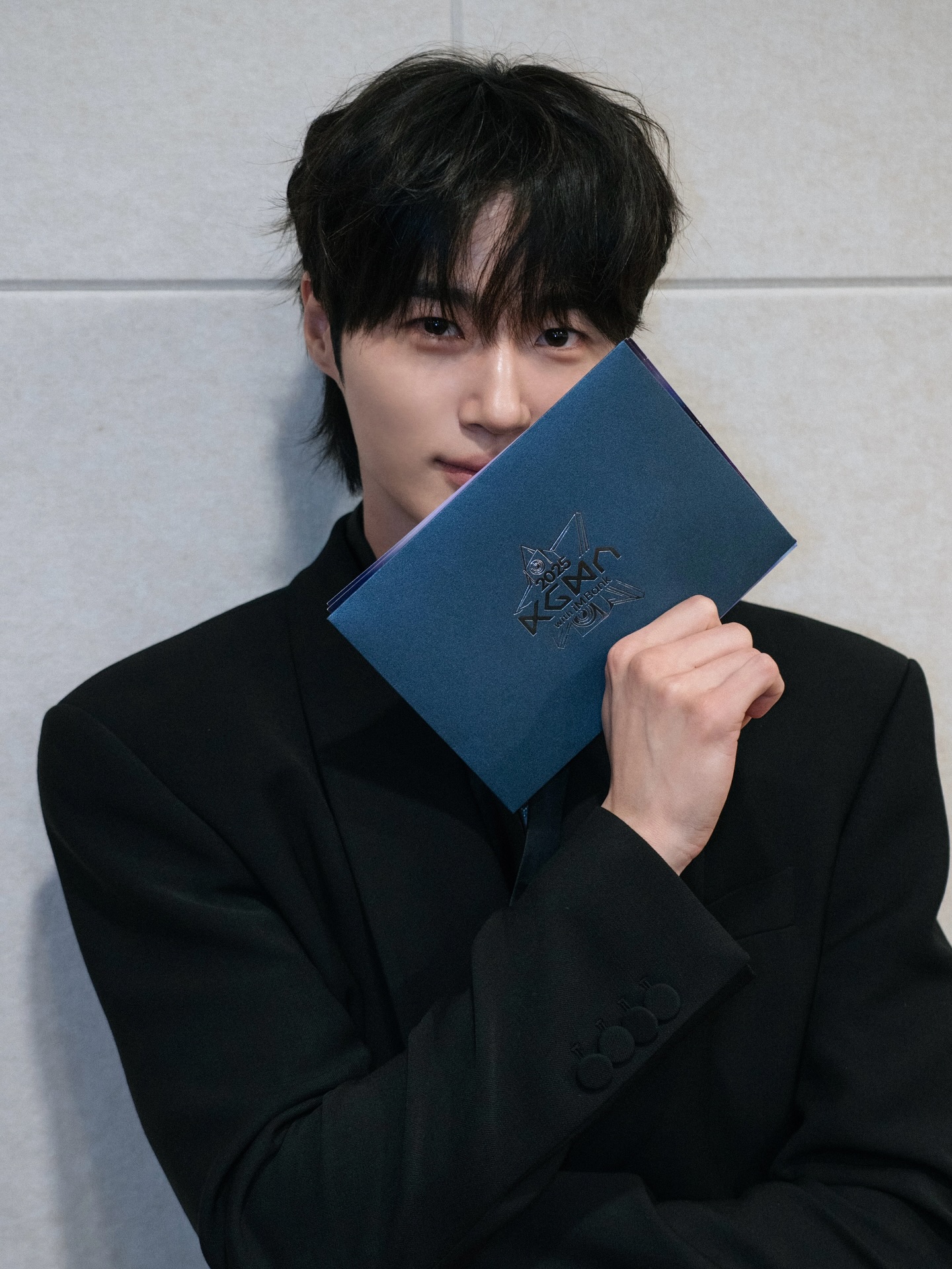 @byeonwooseok 🩶

2025 Korea Grand Music Awards 🎵
Behind Photo📸

#변우석 #ByeonWooSeok
#2025KGMA
#바로엔터테인먼트 #VAROentertainment