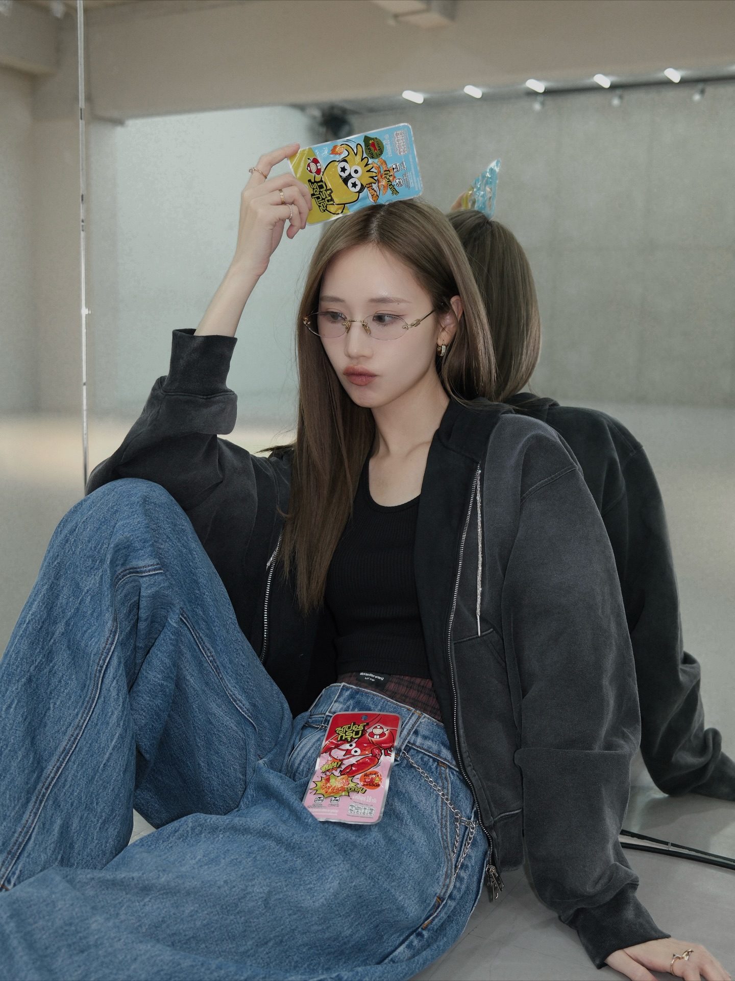 ช่วงนี้ทำงานหนักจนอ๊อง😵‍💫
เลยต้องพกซูเปอร์กรุบ มาคอยช่วยเปลี่ยนมู้ดดดด 
อร่อยจน โซ๊ะ จึ้ง ปึ้ง เริ่ด! แบบซูเปอร์เด็ดเลยล่ะ

หาซื้อได้แล้วนะ ที่ 7-Eleven ทุกสาขาค่า

#ซูเปอร์กรุบ #Supergroob #ซูเปอร์กรุบซูเปอร์เด็ด